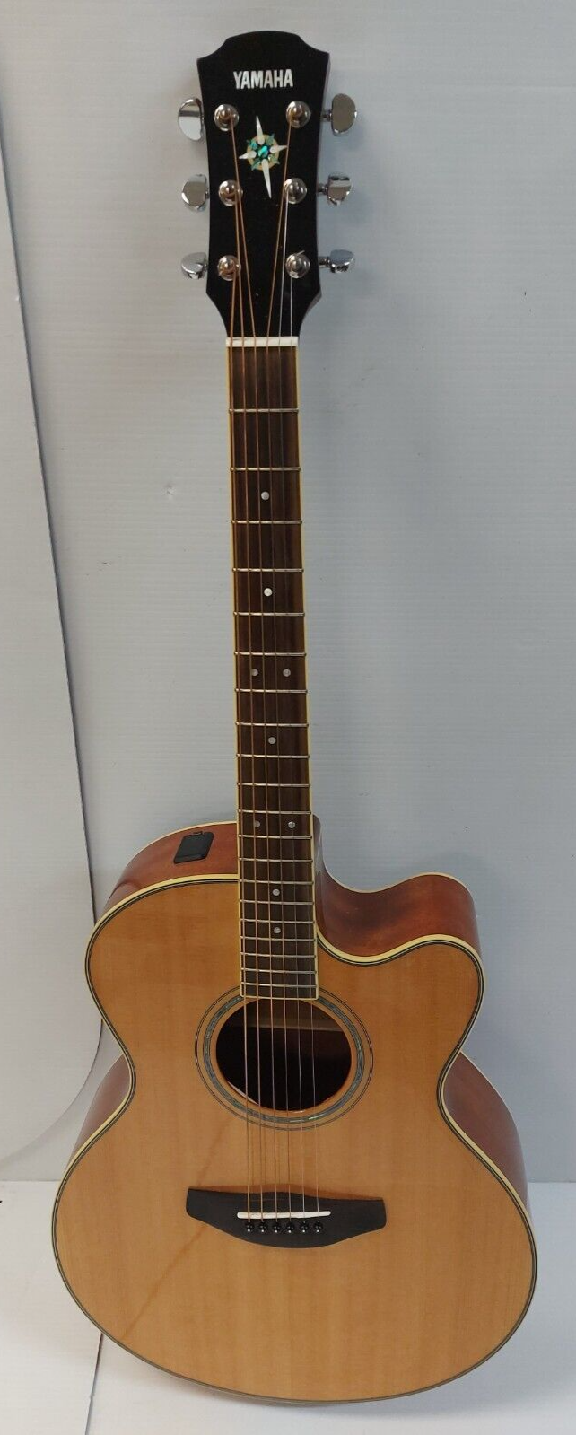 (N81063-1) Guitare acoustique Yamaha CPX500III dans son étui