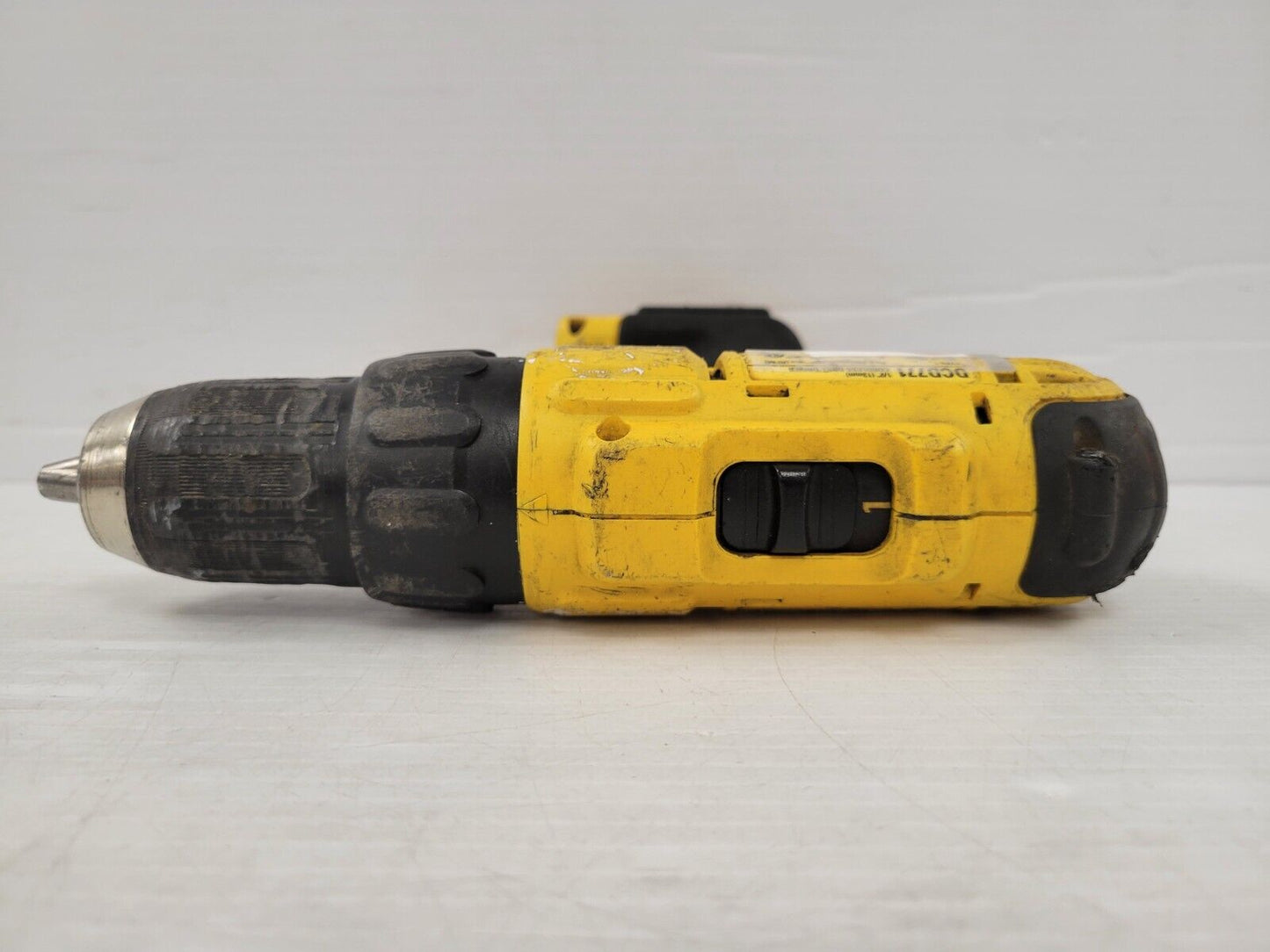 (7147-6) Perceuse Dewalt DCD711