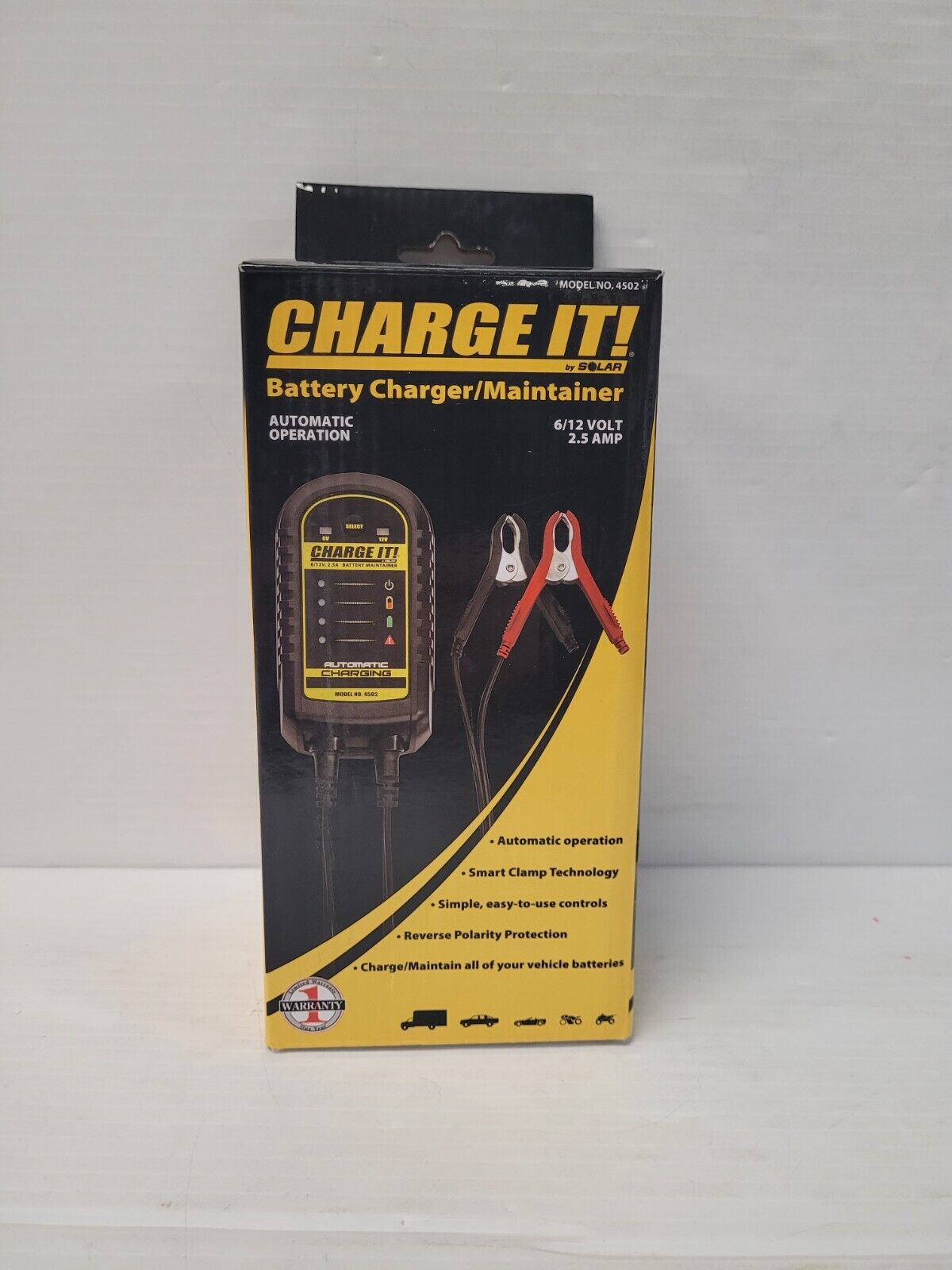 (N80393-1) Chargez-le avec le chargeur/mainteneur de batterie Solar 4502