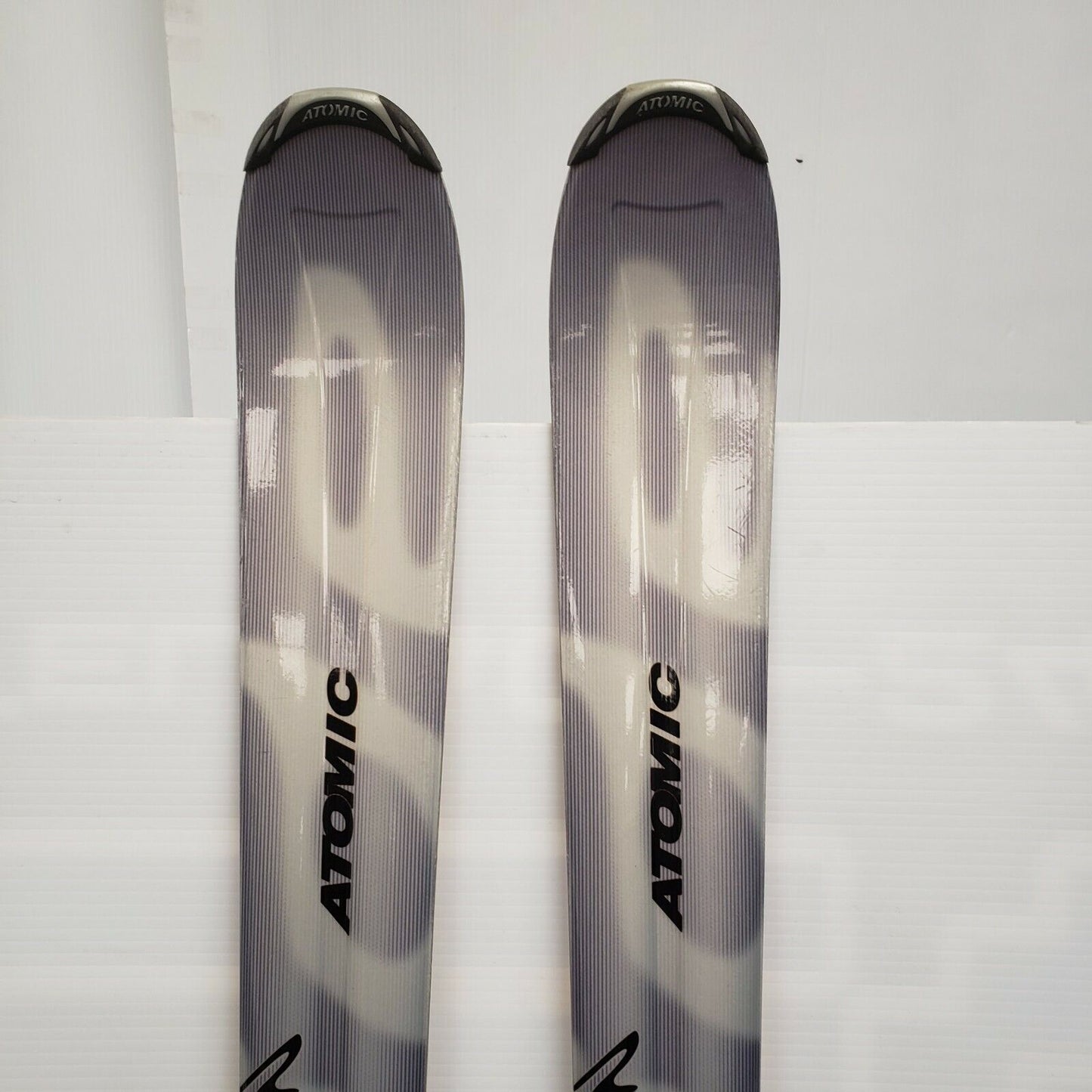 (21101-1) Skis atomiques 49