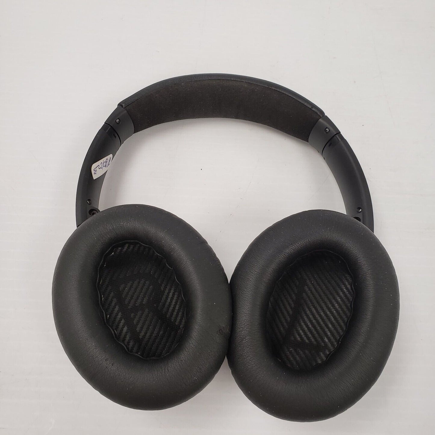 (30331-2) Bose 425948 Wireless Headphones