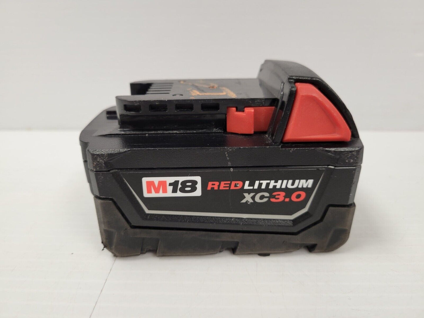 (51071-3) Milwaukee 2904-20 Hammer Drill