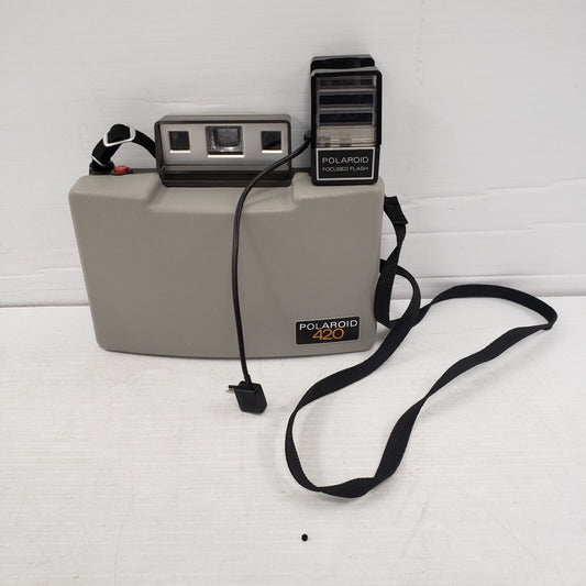 (52440-2) Polaris 420 Polaroid Camera