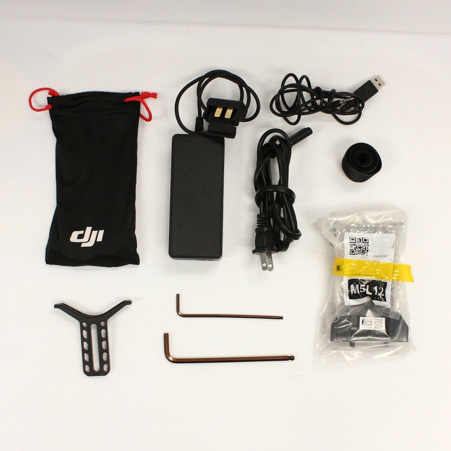 (I-30957) DJI Ronin M RM6 Camera Stabilization System