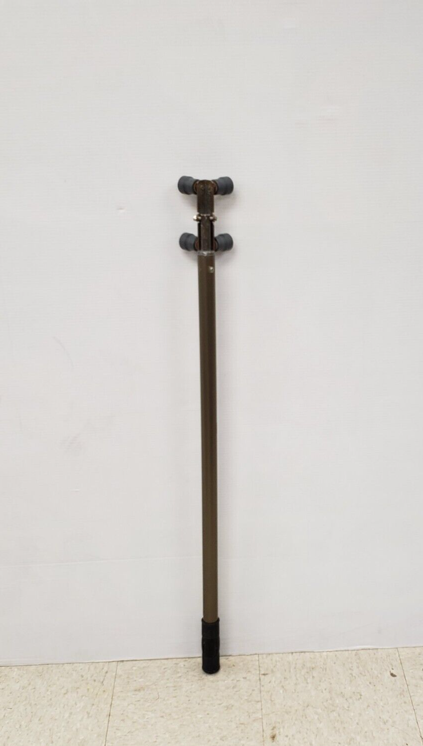 (46487-6) Rouleau d'angle sans nom