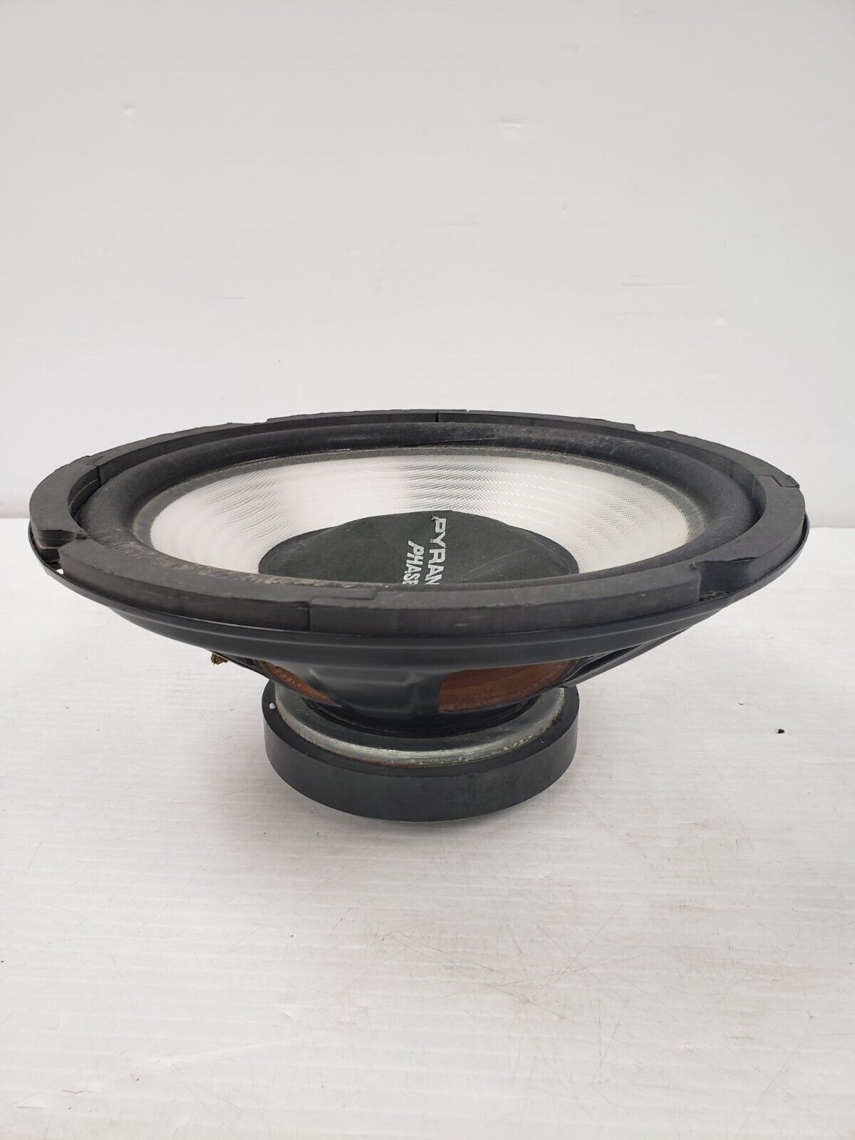 (44771-1B) Pyramid 10" Pase III Car Subwoofer