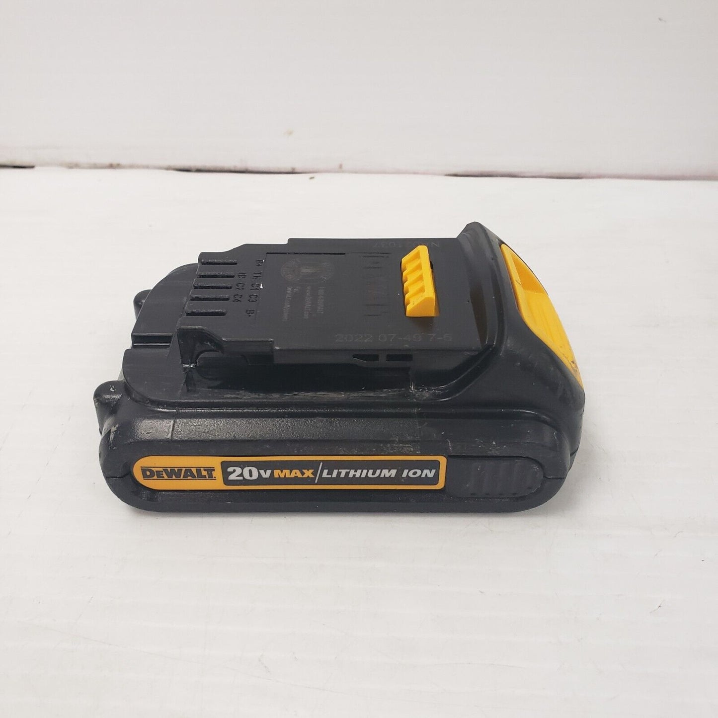 (36650-2) Perceuse Dewalt DCD708