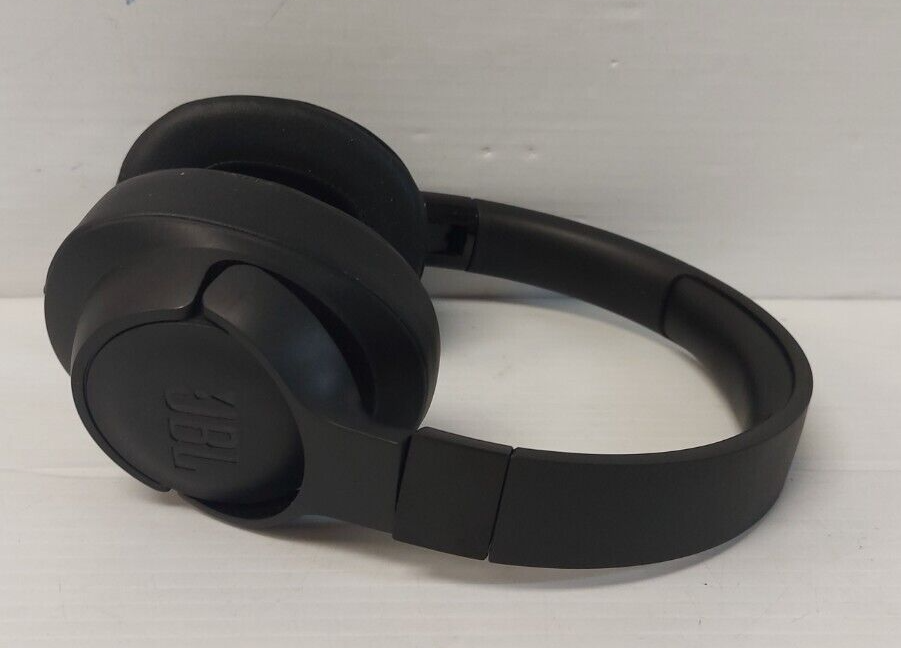 (N81010-1) JBL Tune 750 btnc Headphones