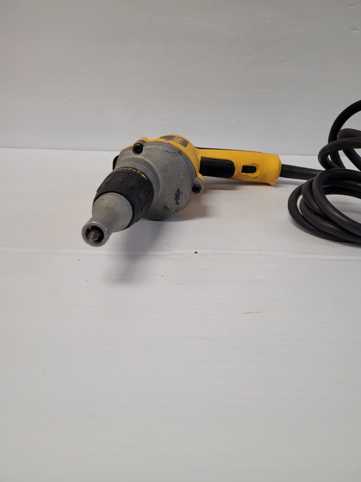 (N75064-1) Dewalt DW272 Drywall Screw Gun