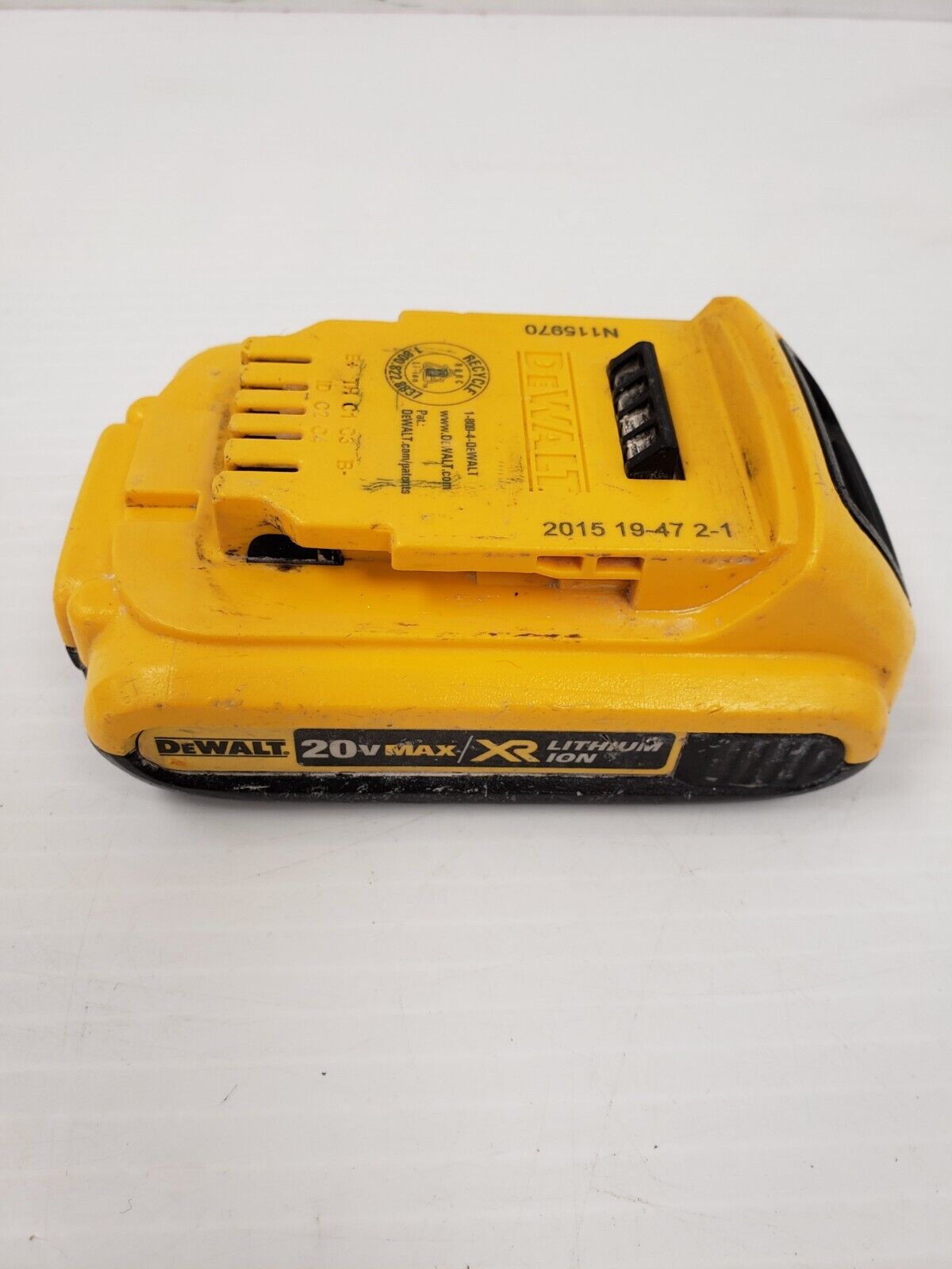 (47129-2) Batterie Dewalt DCB203-2,0 Ah