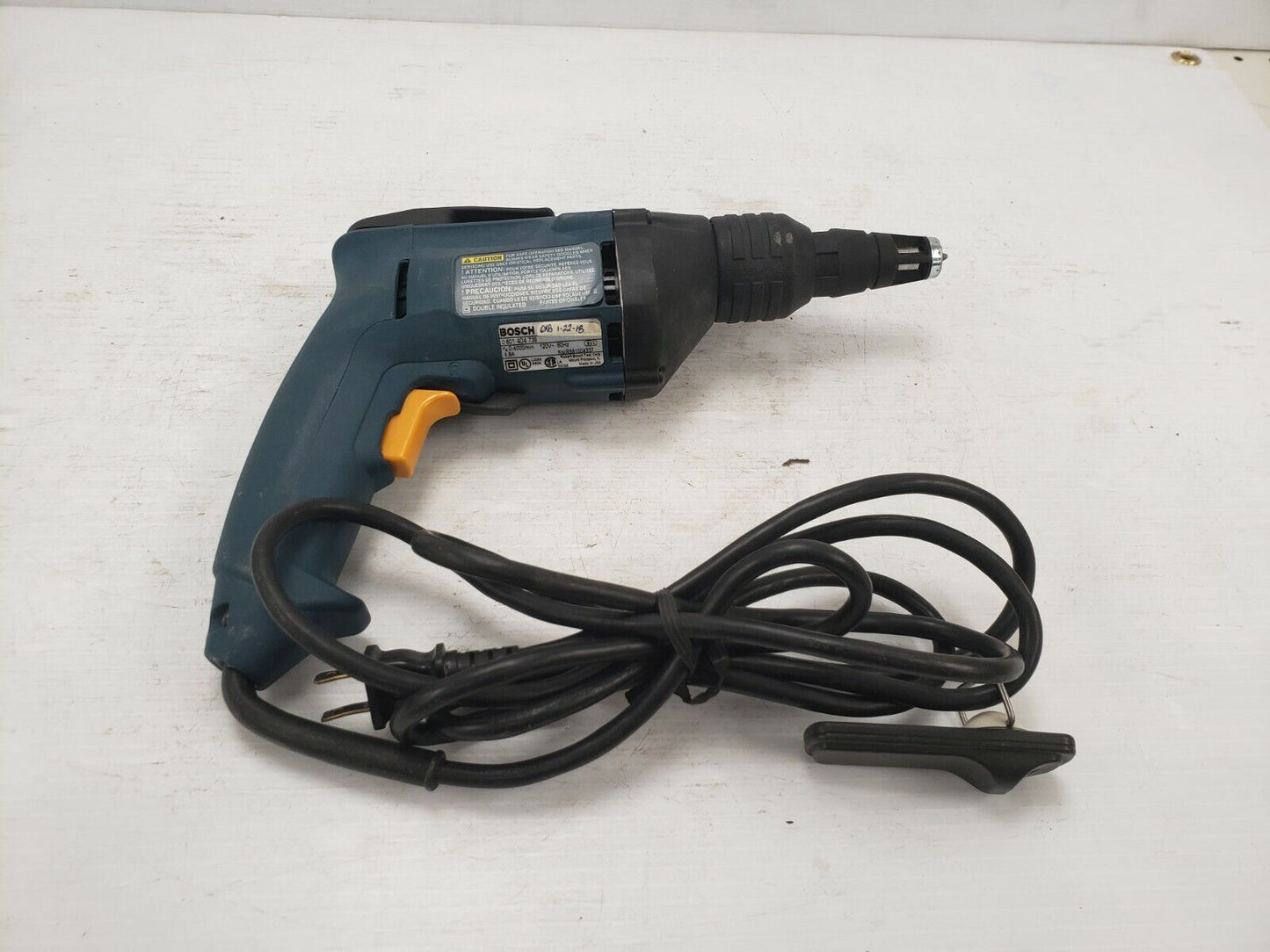 (I-3150) Bosch 140YVSR Screwdriver