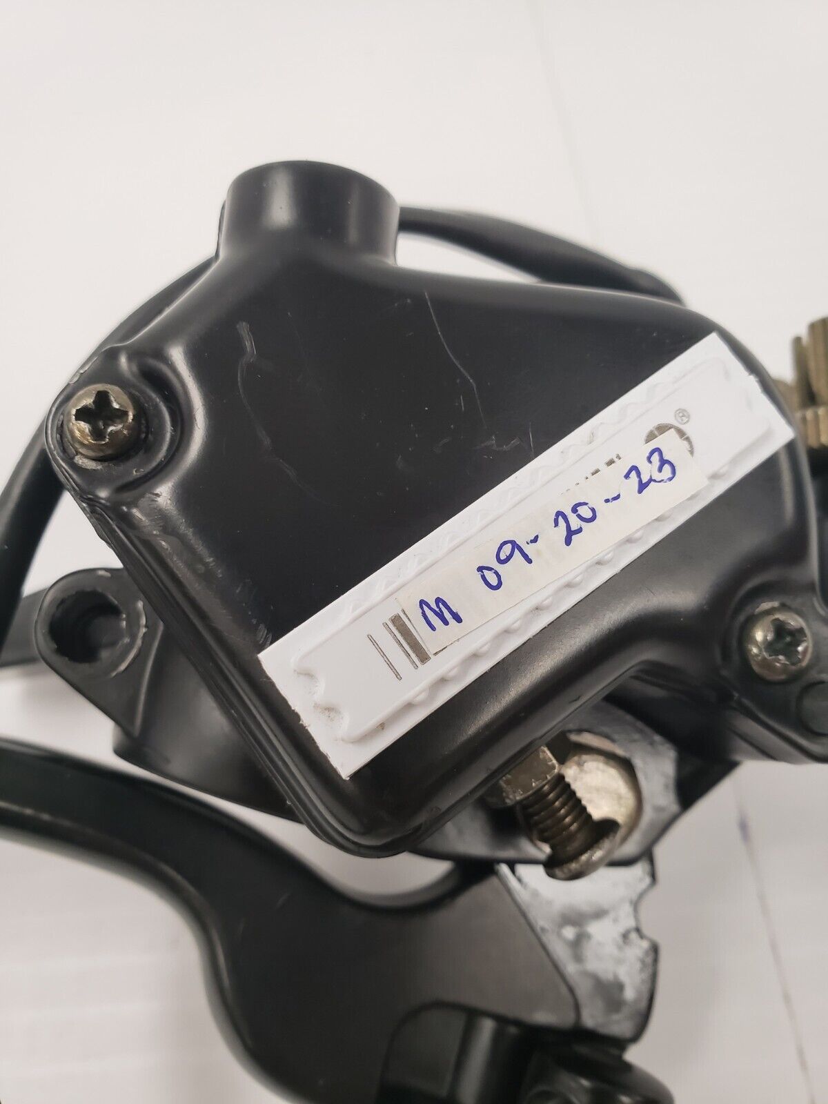 (I-33709) Frein à main de moto sans nom