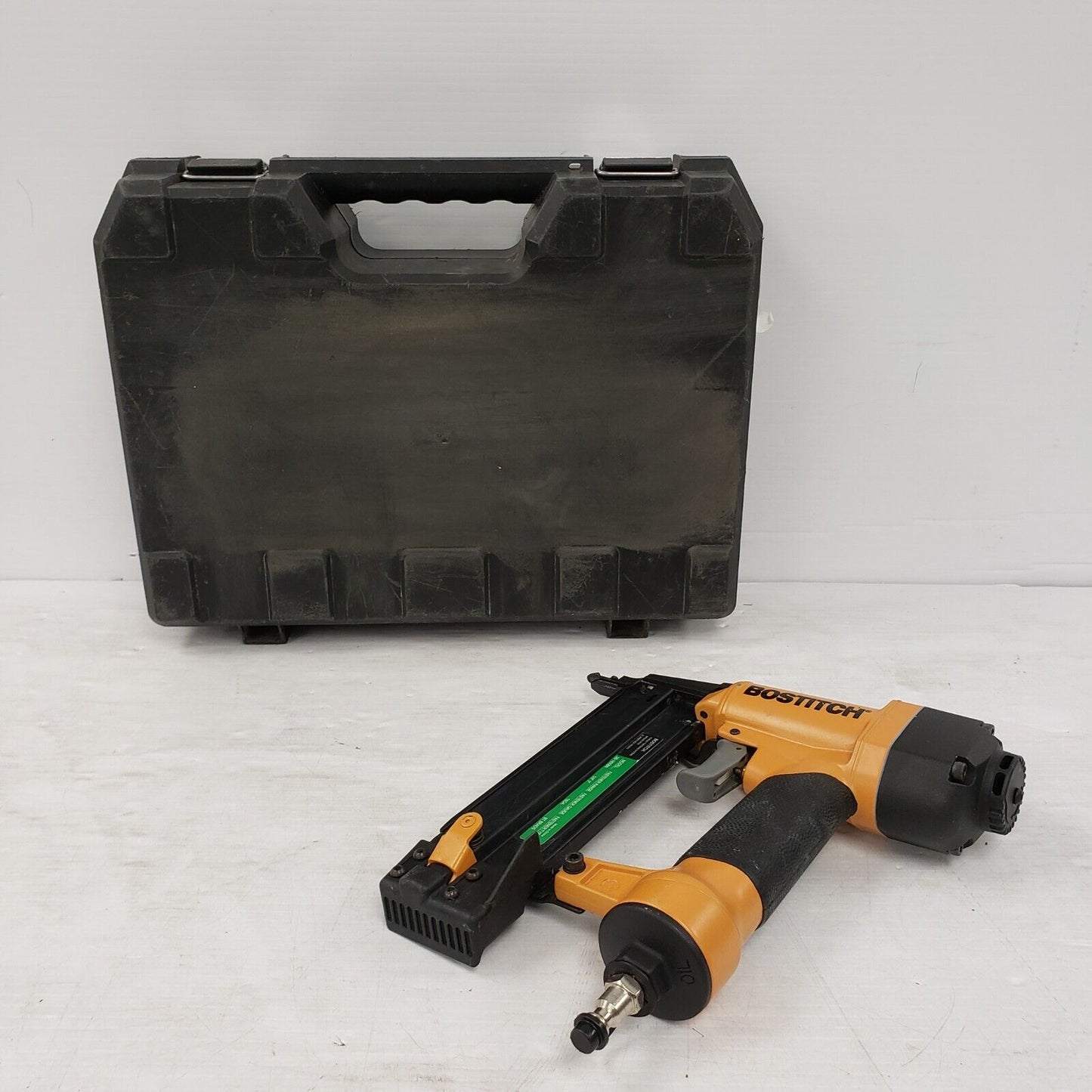 (34416-3) Bostitch SB1850BN Air Nailer