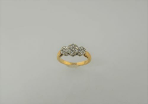 (I-871-338A) 14K DUO GOLD MULTISTONE DIAMOND RING