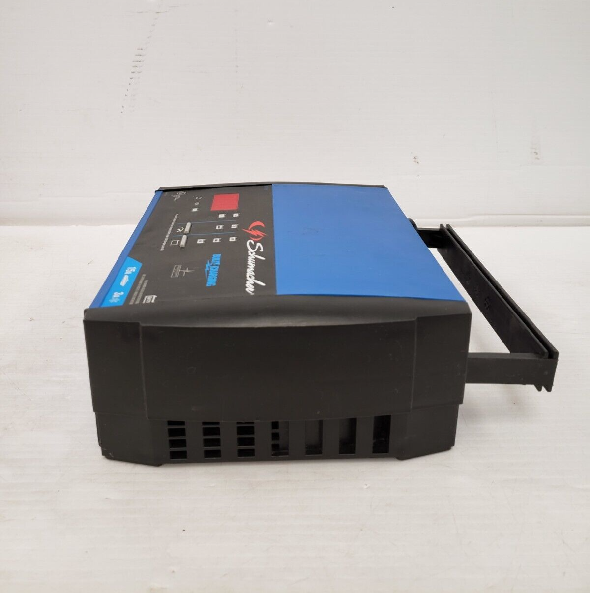 (45284-1) Chargeur de batterie Schumacher SC1359