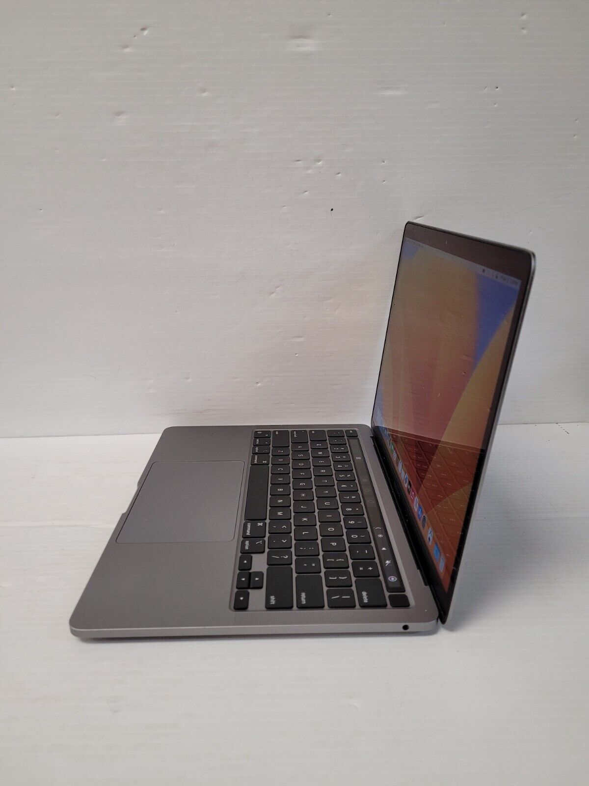 (N78627-1) Apple A2338 Laptop