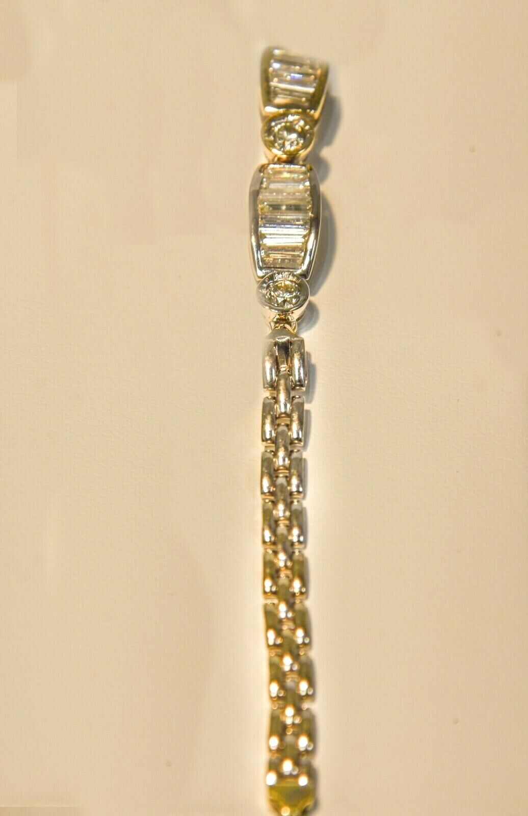 (8243-3-101) 10k White Gold Tennis Bracelet