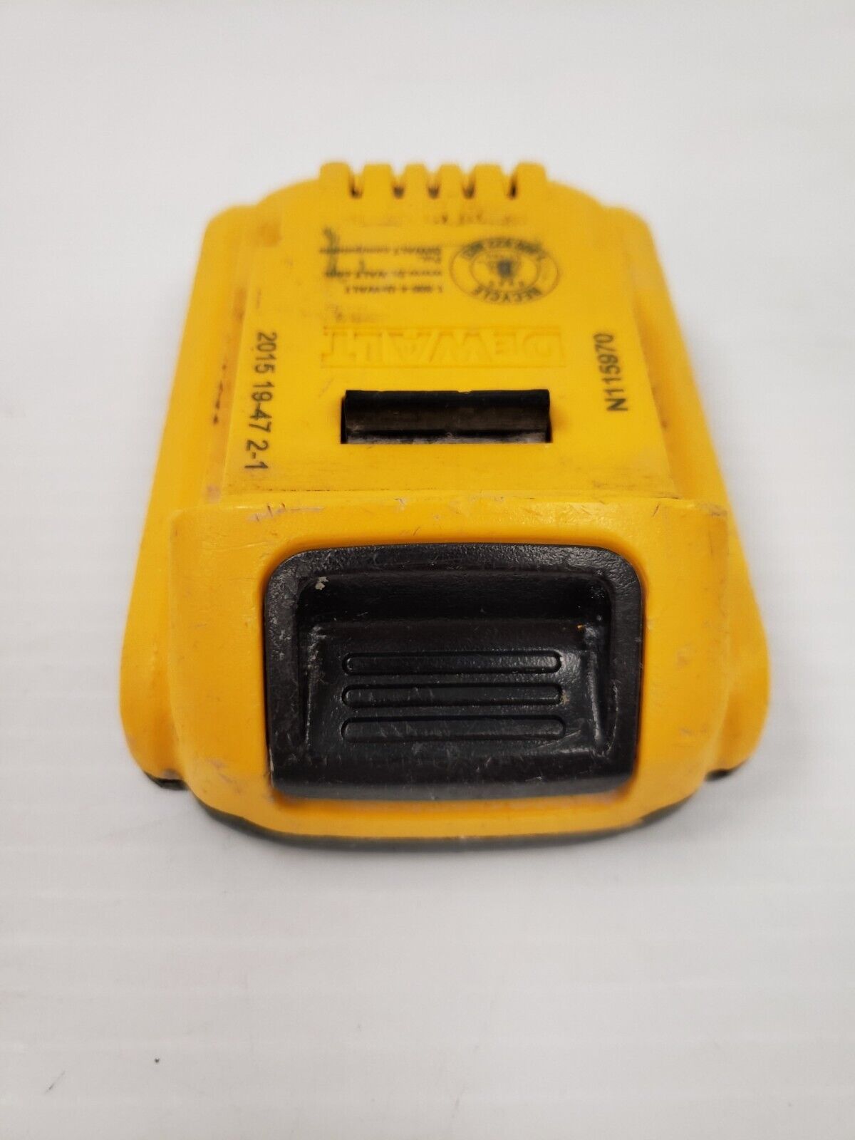 (47129-2) Batterie Dewalt DCB203-2,0 Ah