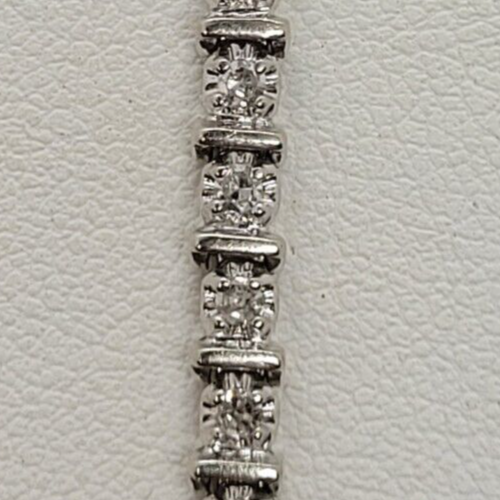 (NI-4098) Ladies 10K White Gold Tennis Bracelet