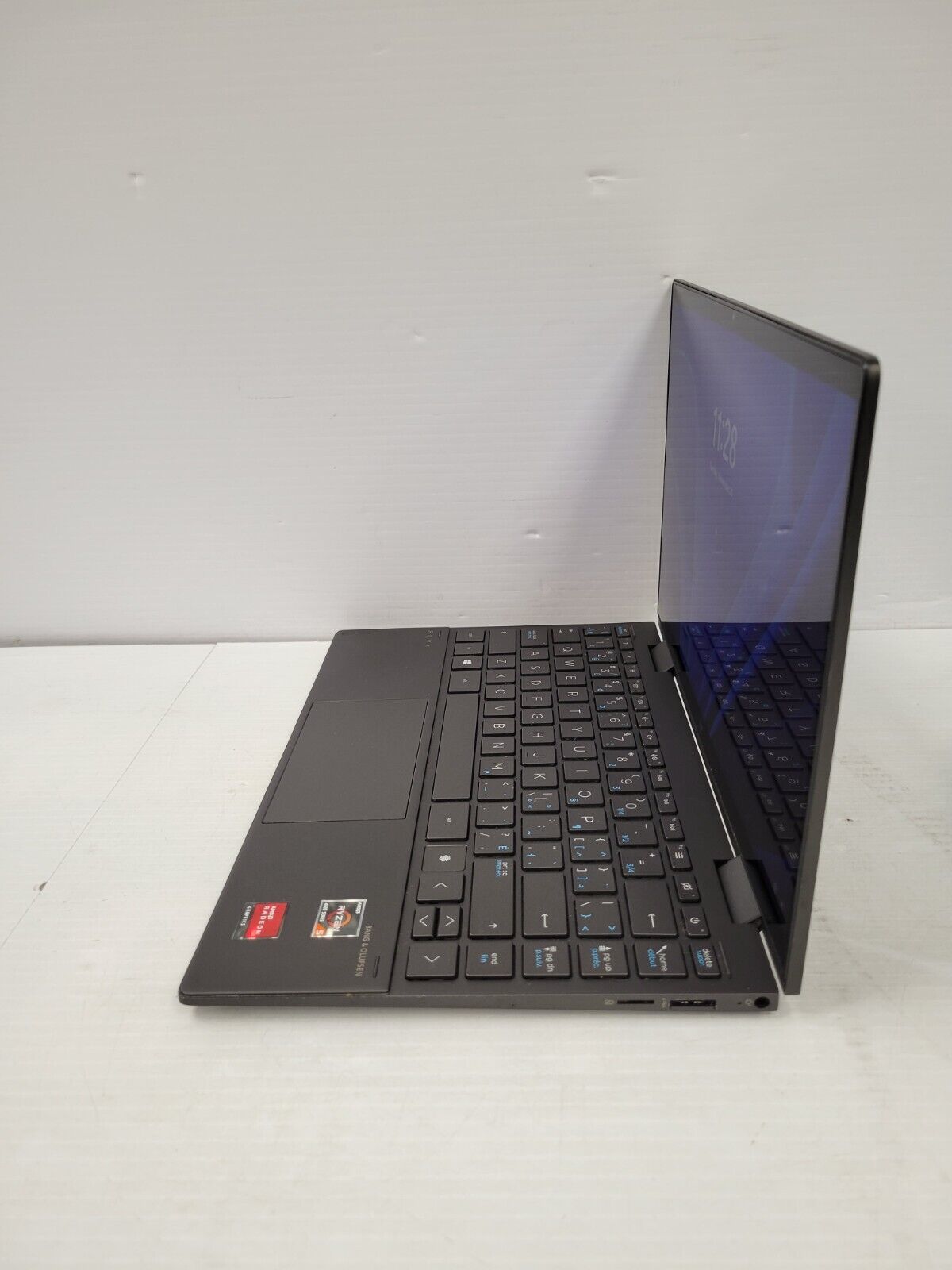 (49049-1) HP 13-AY0008CA Laptop