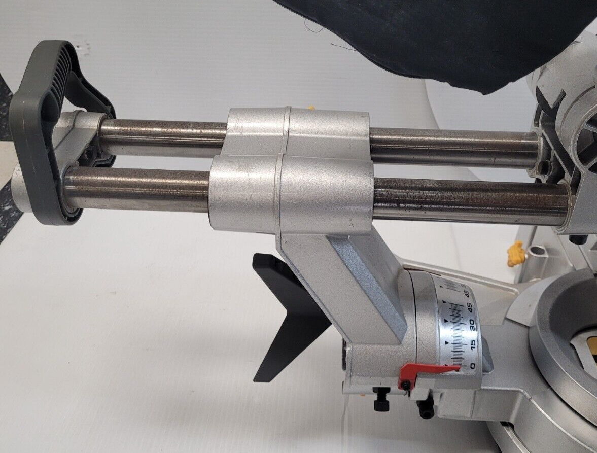 (N80287-1) Mastercraft 055-6757-4 12" Dual Bevel Mitre Saw