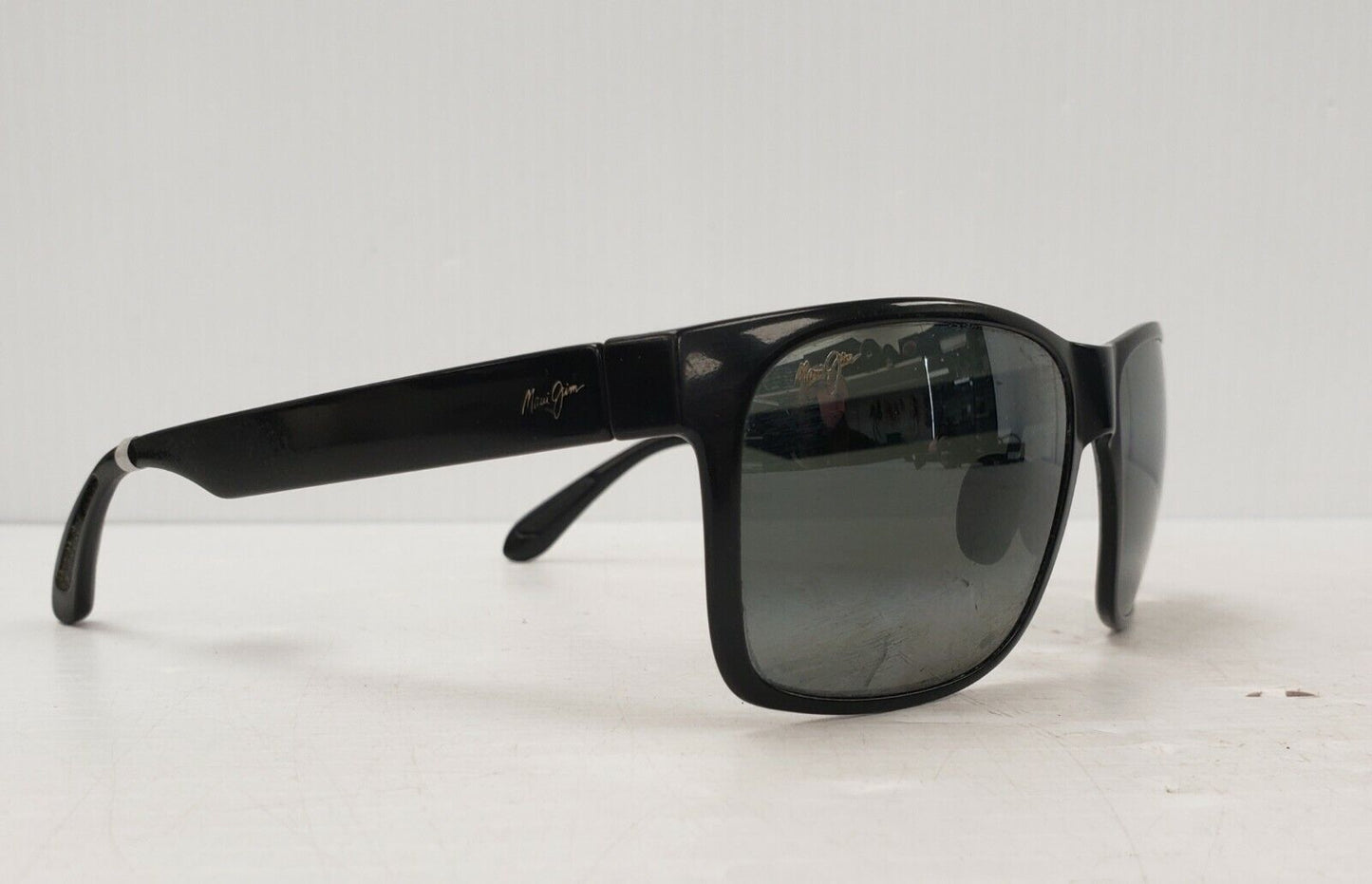 (25539-1) Maui Jim MJ432 Sunglasses