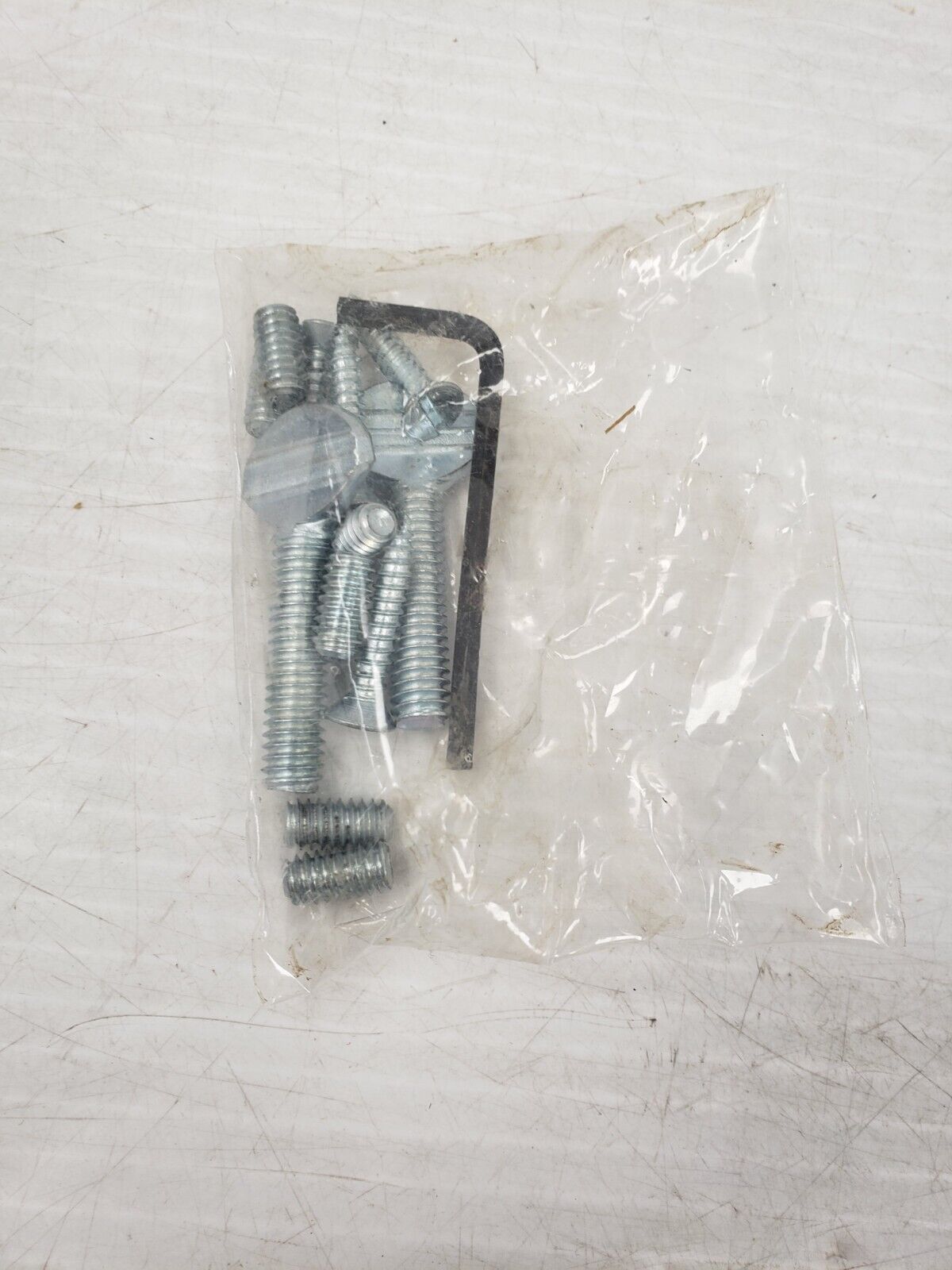 (I-33116) Craftsman 9-3230 Hold Down For Bench Saw