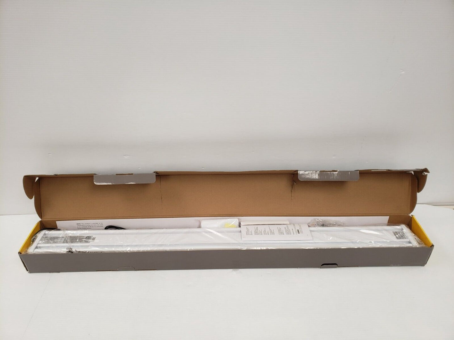 (I-33724) Lampe d'atelier connectable Koda 1600034