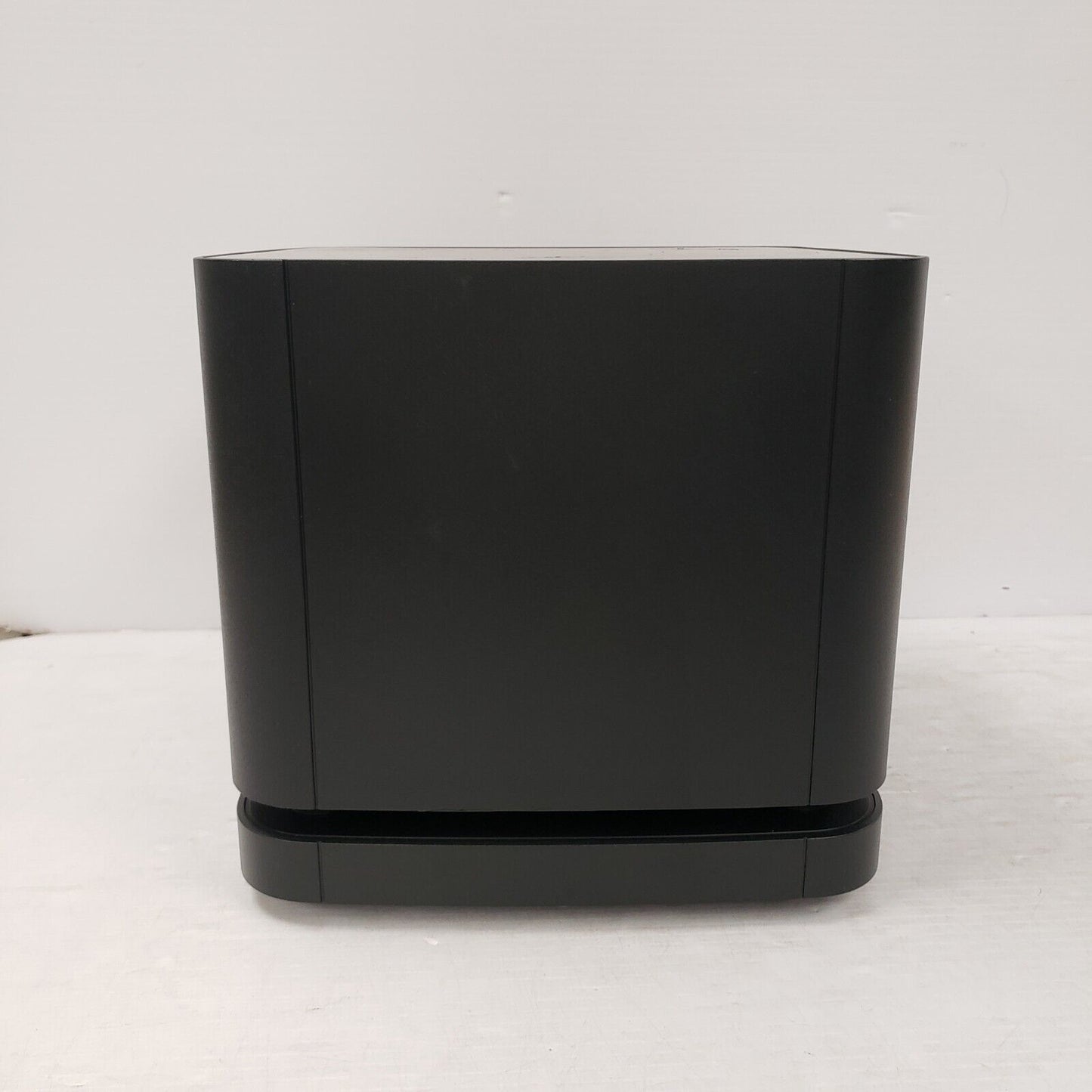 (I-31779) Bose Sound Bar and Subwoofer