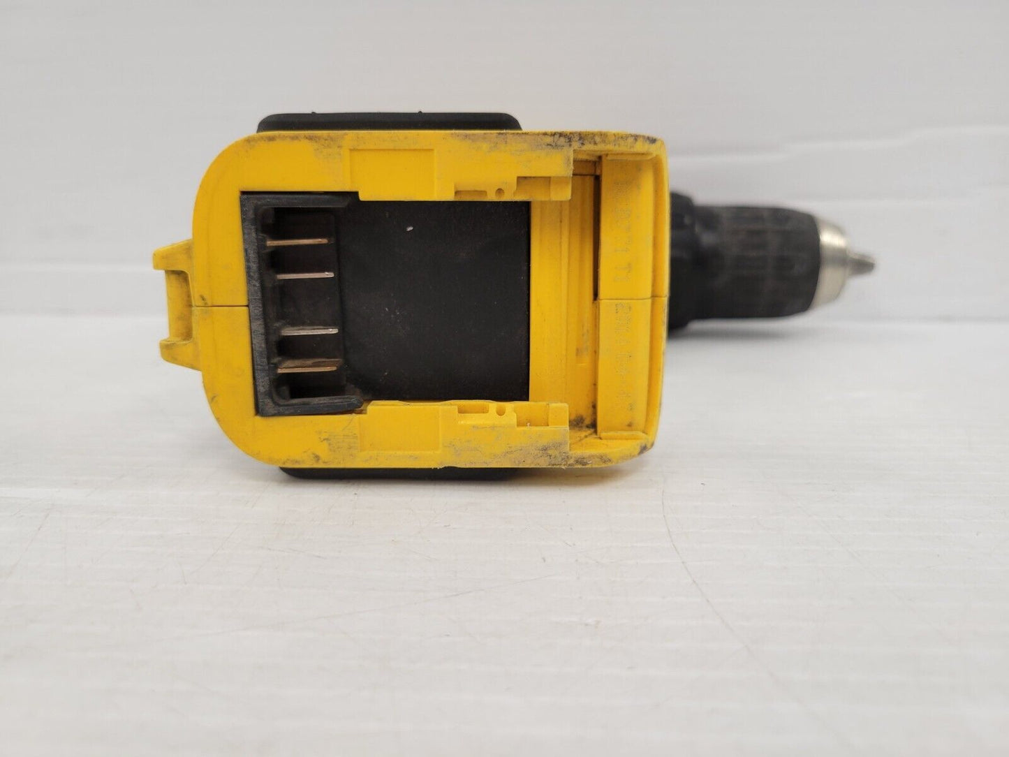 (7147-6) Perceuse Dewalt DCD711