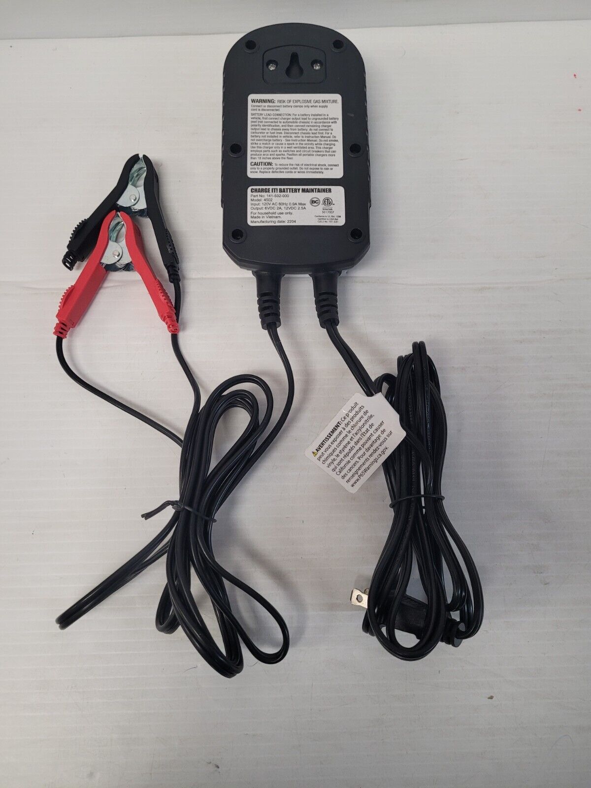 (N80393-1) Chargez-le avec le chargeur/mainteneur de batterie Solar 4502