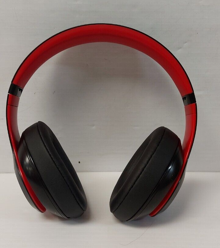 (N81599-1) Beats STUDIO 3 Headphones