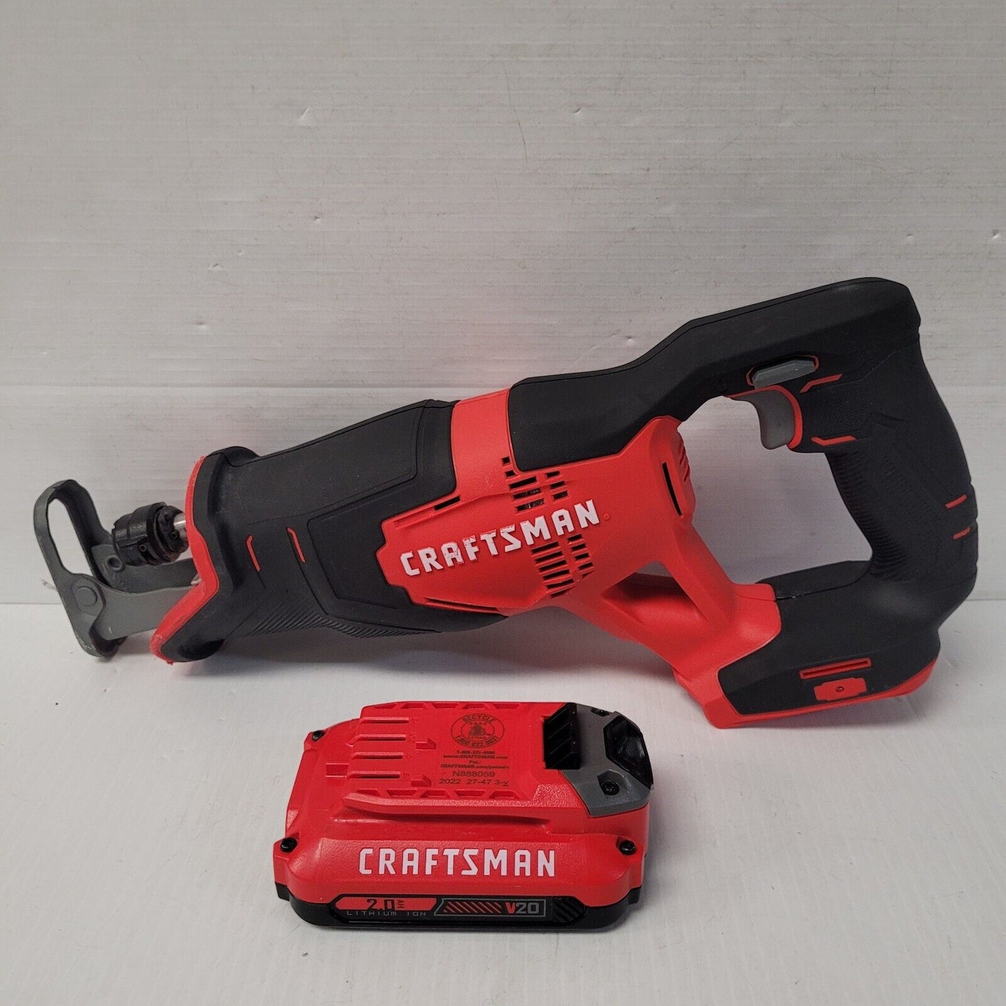 (N76338-1) Craftsman CMCS300 Reciprocating Saw