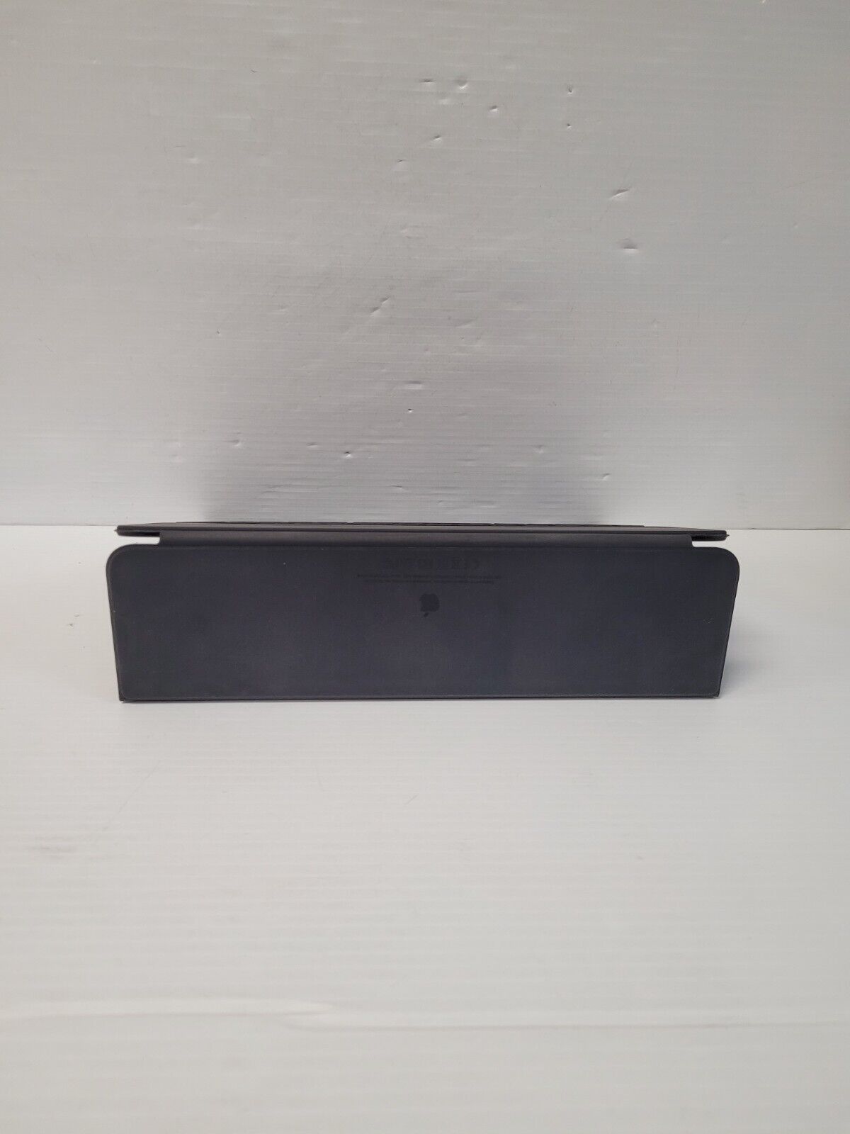 (N79633-1) Étui folio pour clavier intelligent Apple A2039