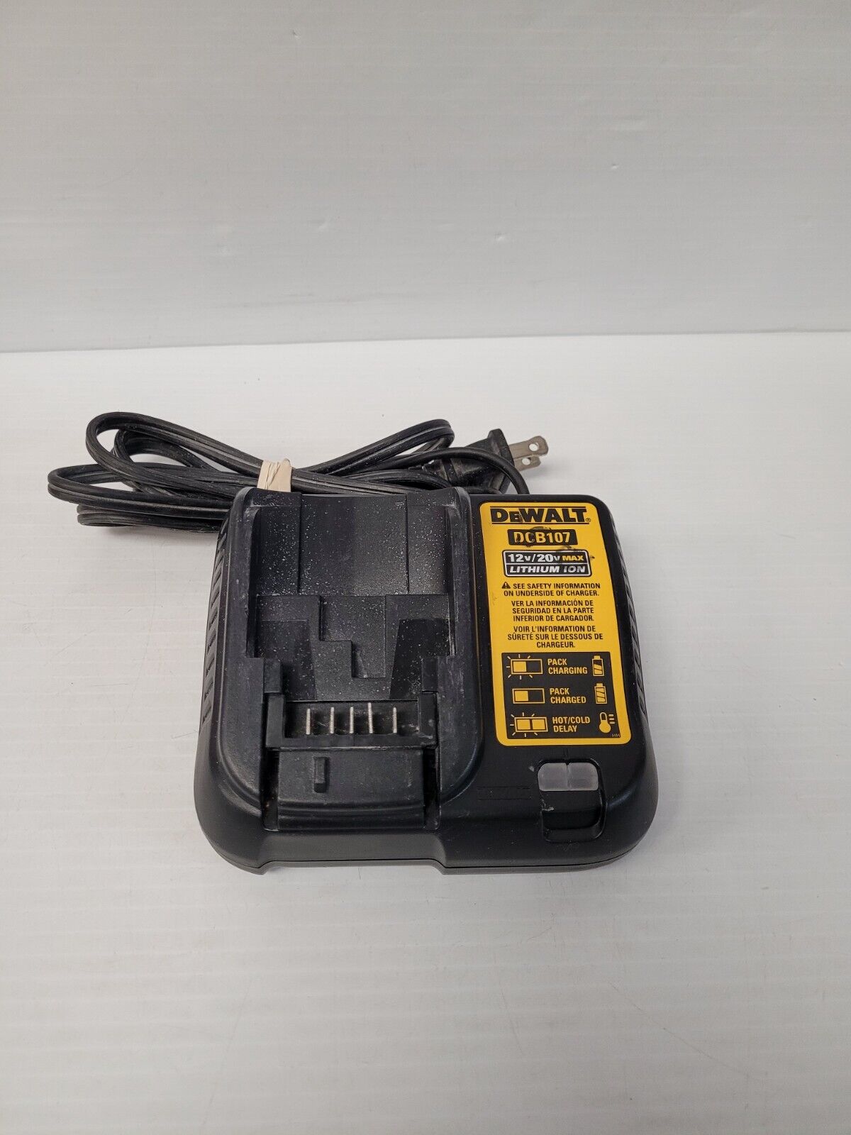 (N80117-1) Perceuse DeWalt DCF809