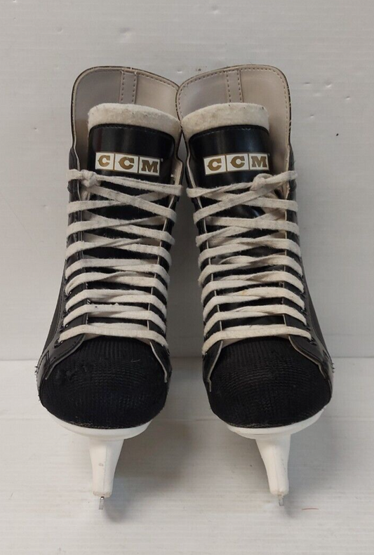 (NI-9423) CCM Champion 90 Hockey Skates Youth Sz: 4