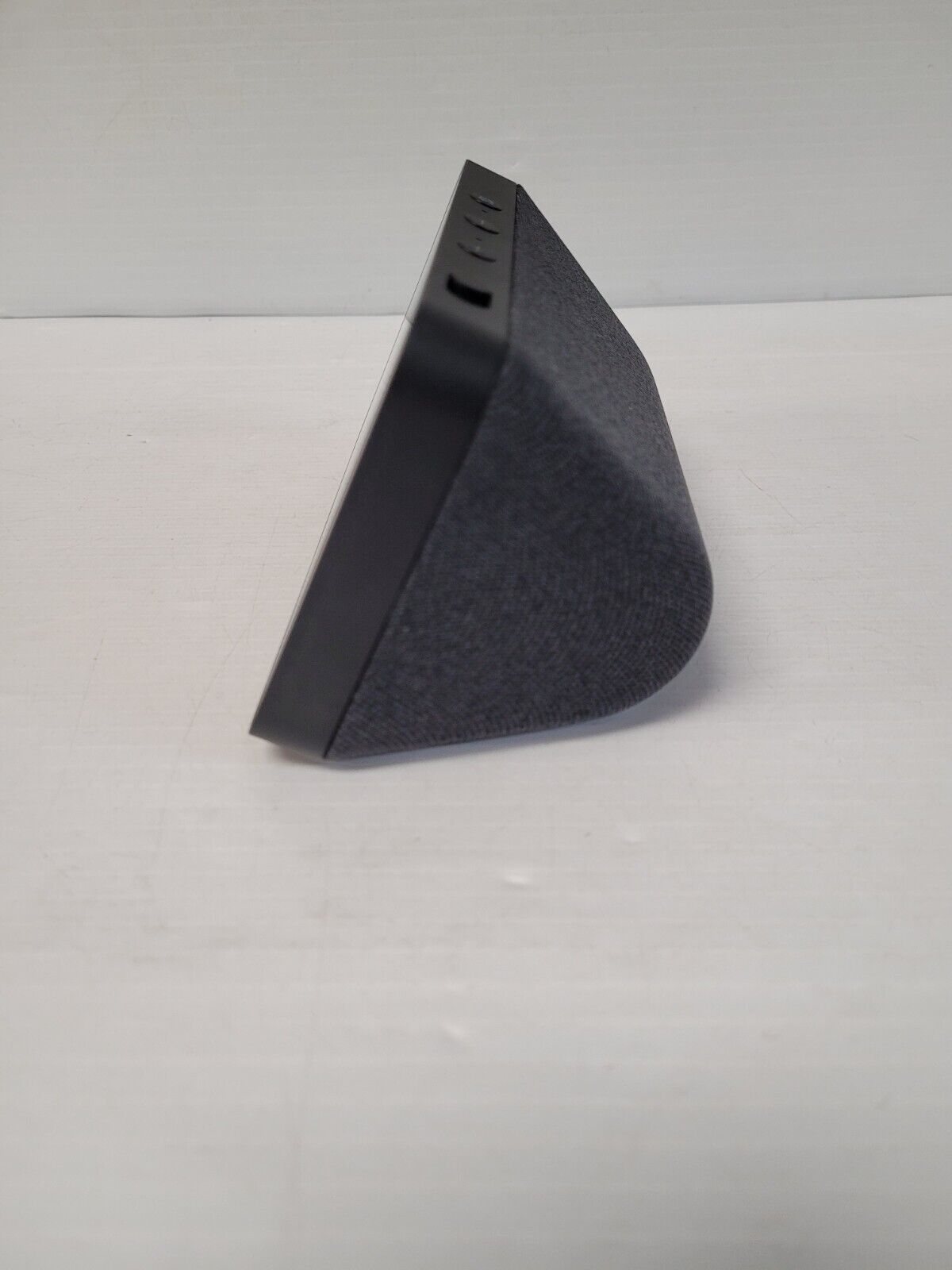 (N77630-3) Amazon C76N8S Media Speaker/Player