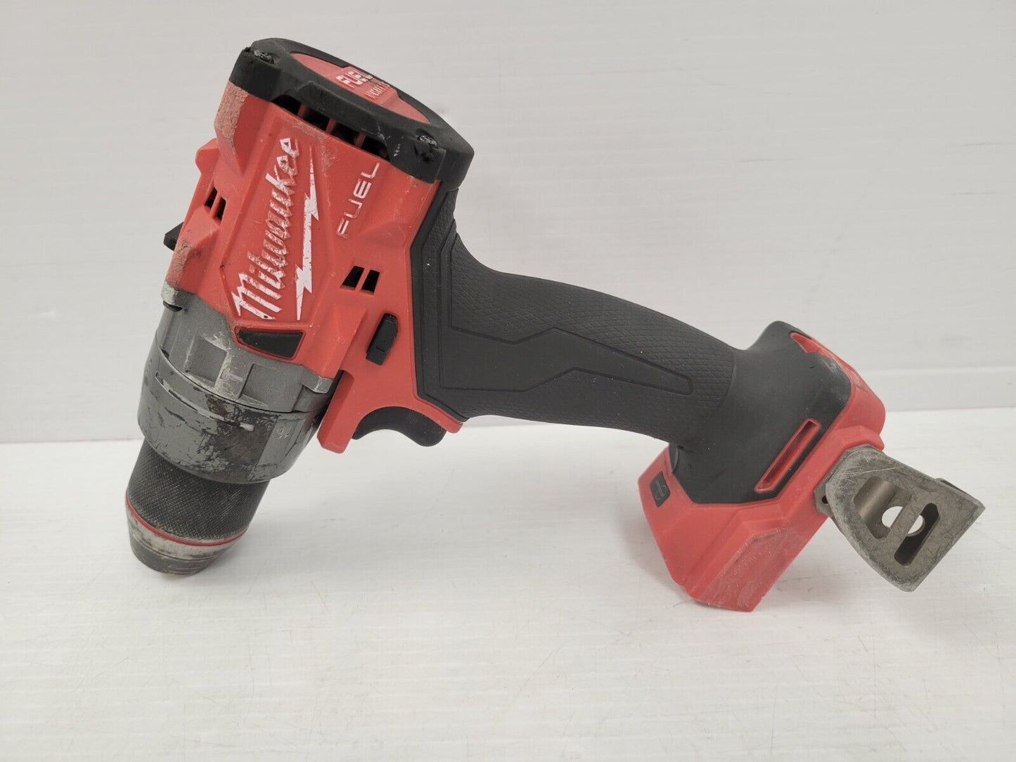 (52366-2) Milwaukee 2904-20 Hammer Drill