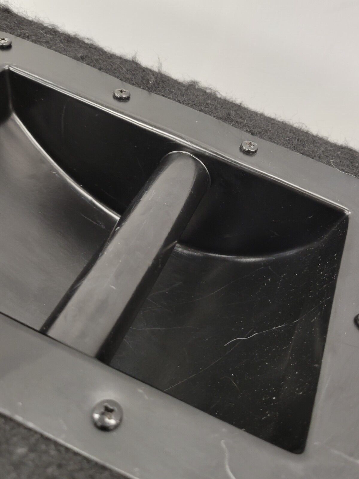 (55145-1) Yorkville YX15P Speakers