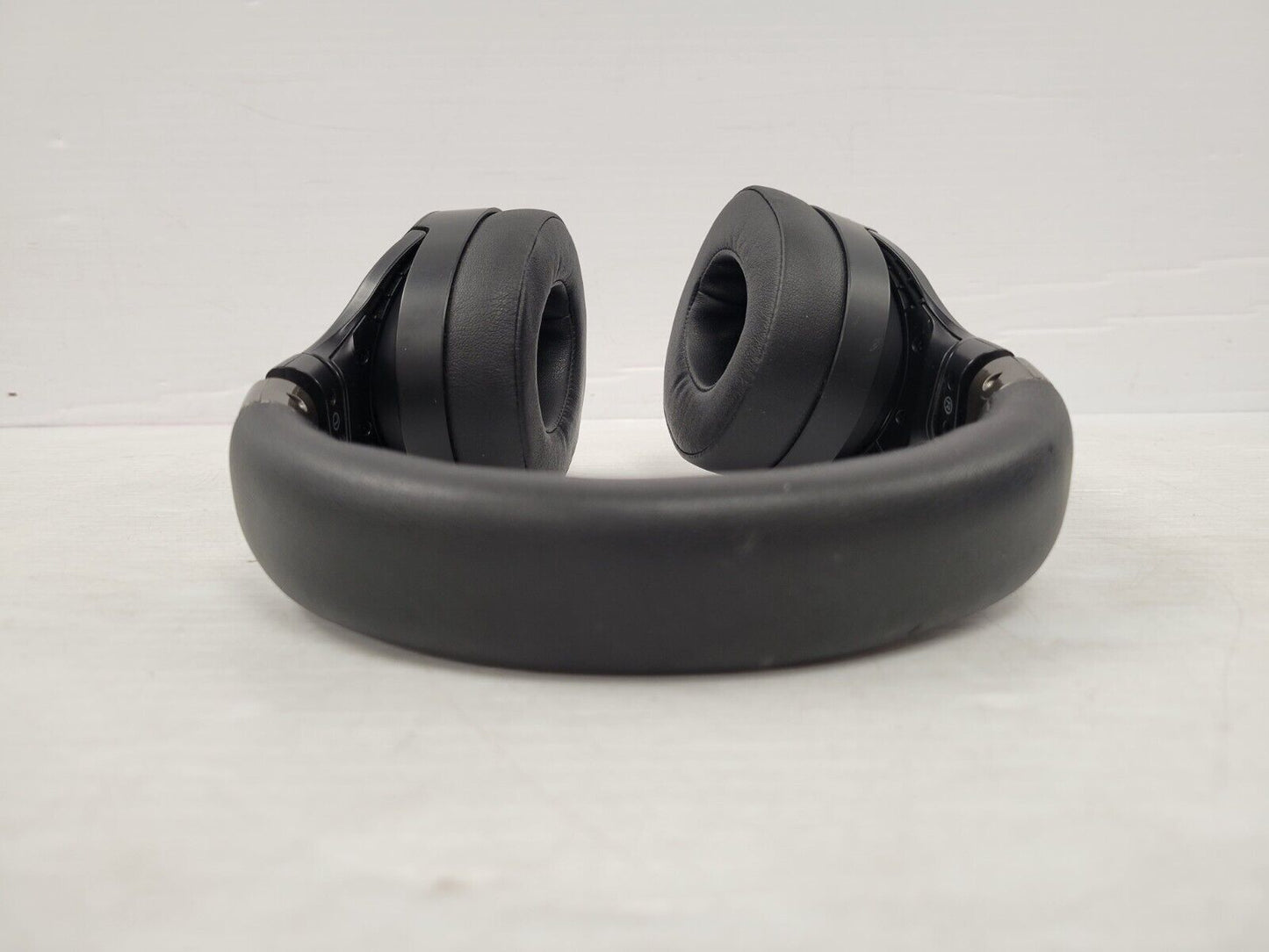 (55080-1) Soundstage Headphones