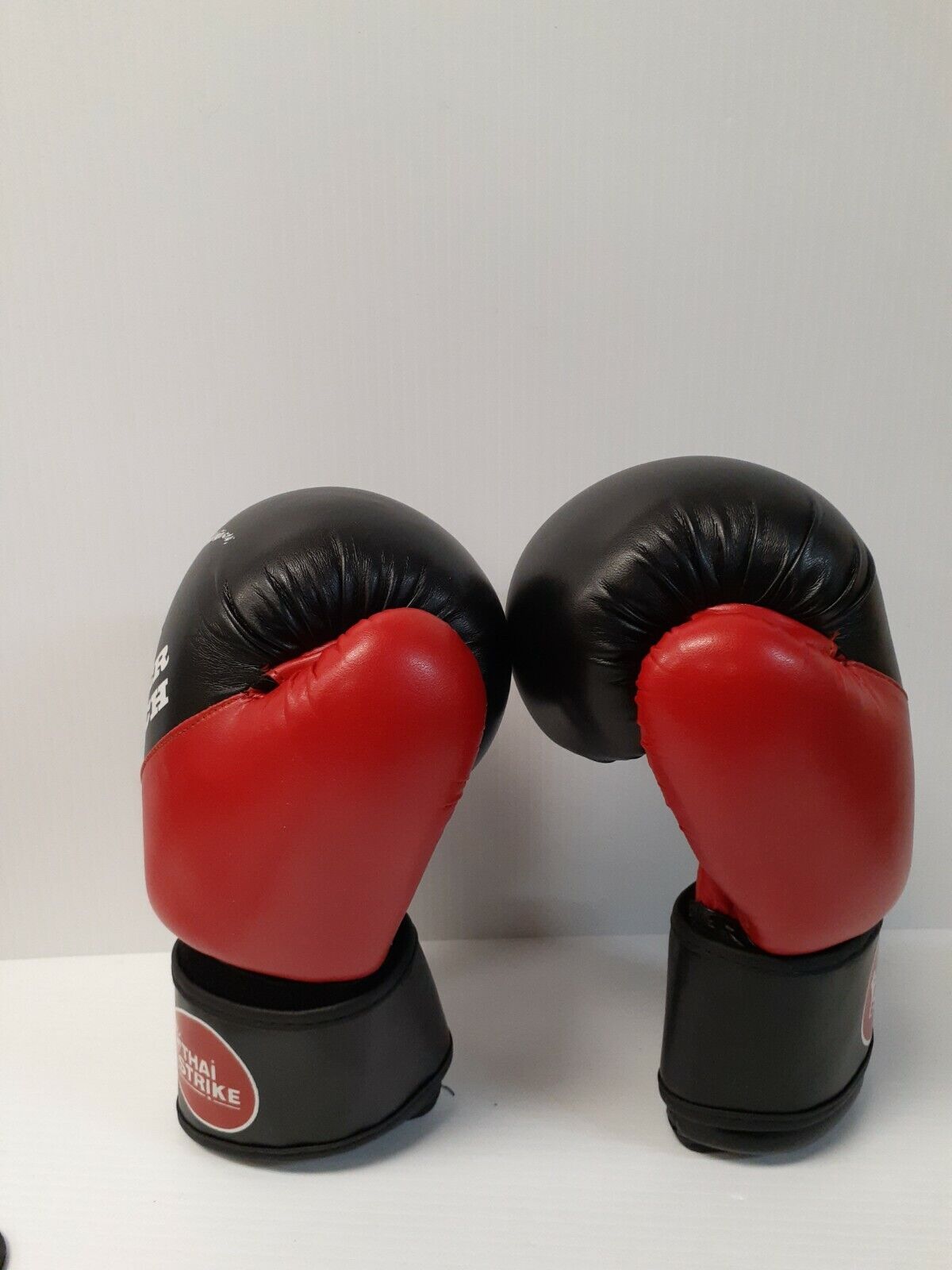 (N13951-2) Thai Strike Power Punch Boxing Gloves