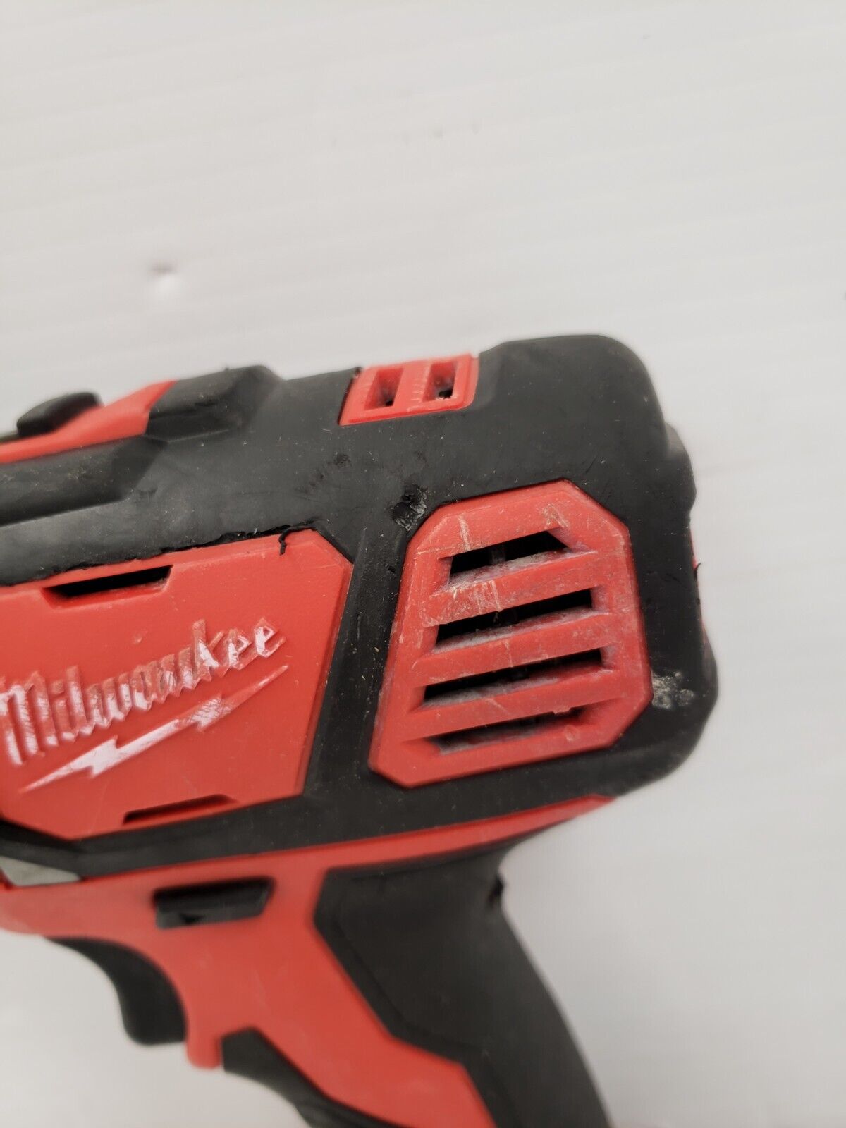 (41748-3) Perceuse Milwaukee 2606-20