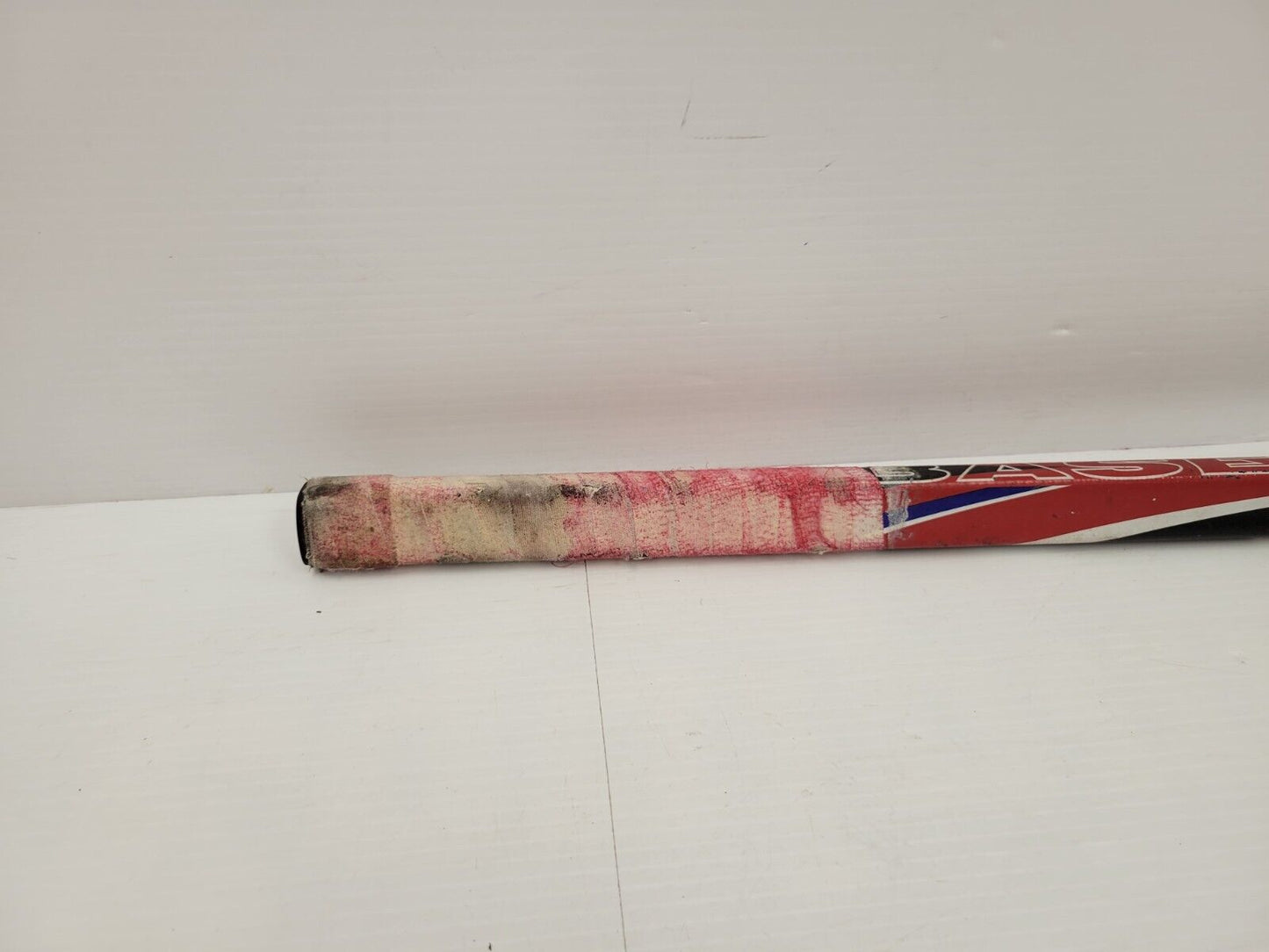 (49922-3) Bâton de hockey flexible Turnquist 18 SR 75