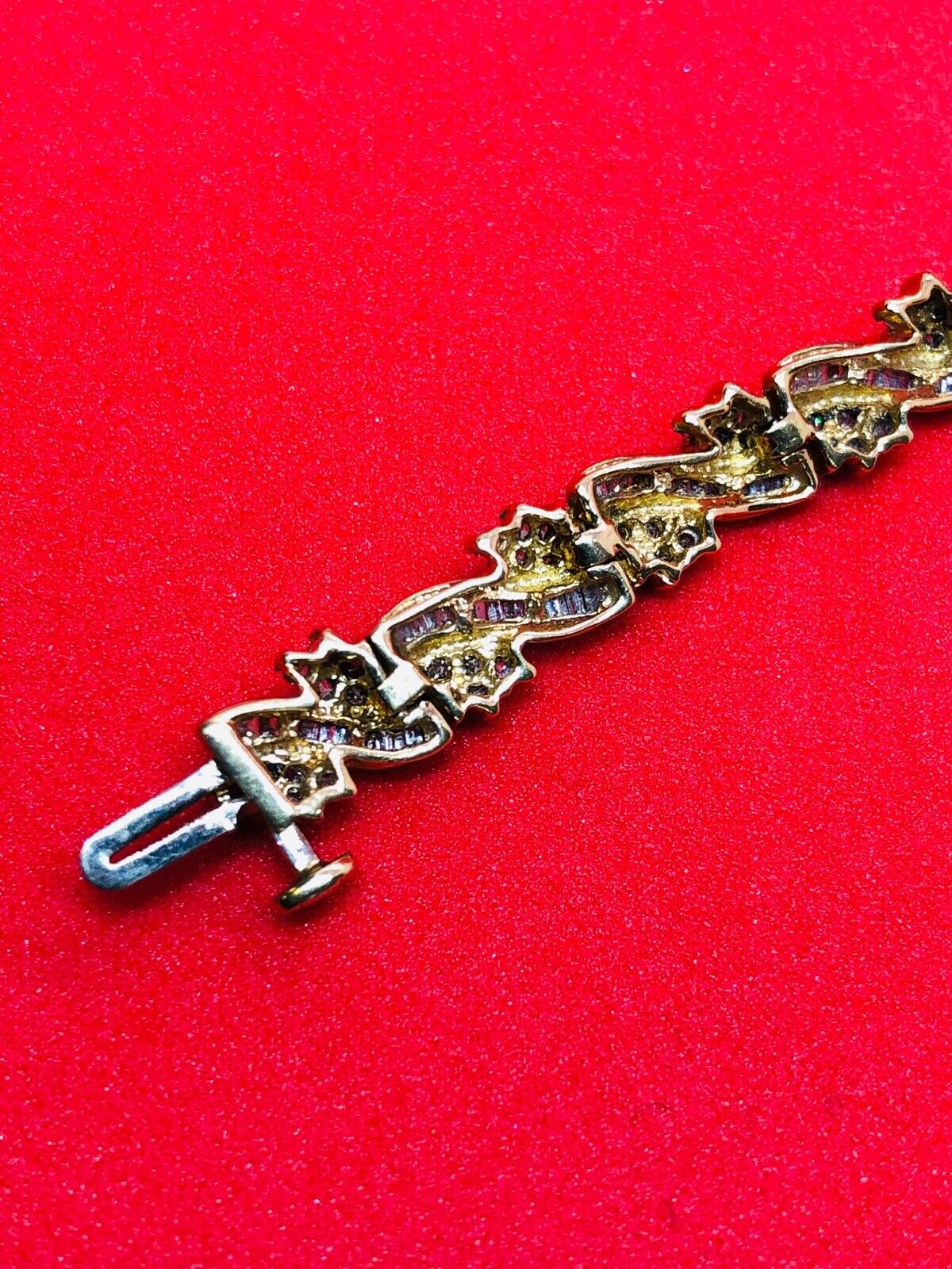 (N47913) GOLD TENNIS BRACELET - 10k, 220 Round, 220 Baguette Cut Diamonds