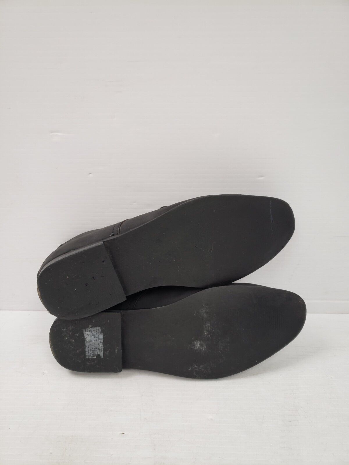 (21957-2) H&M Black Shoes - Size 8