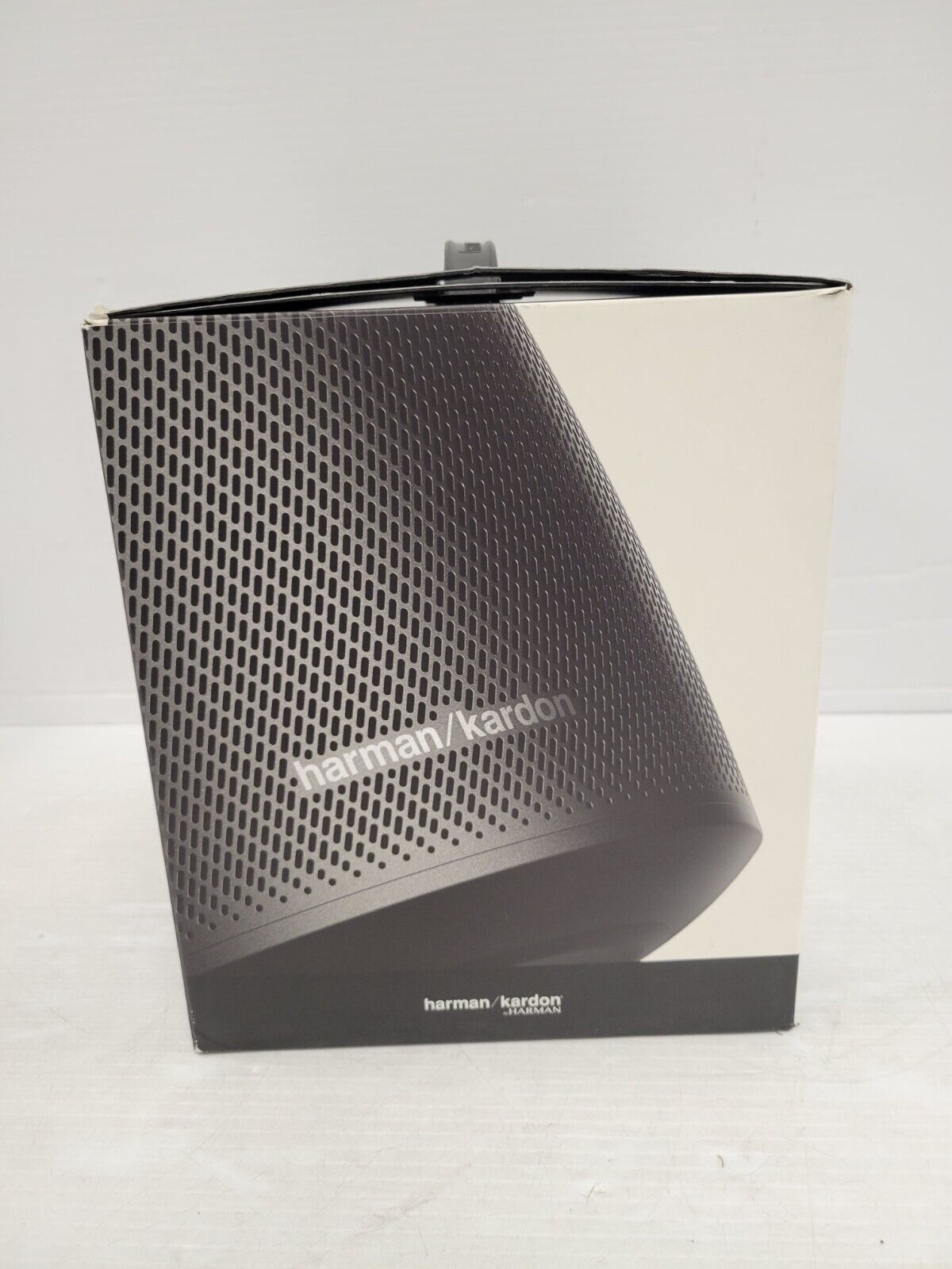 (I-34416) Harman Kardon Astra Wireless Speakers