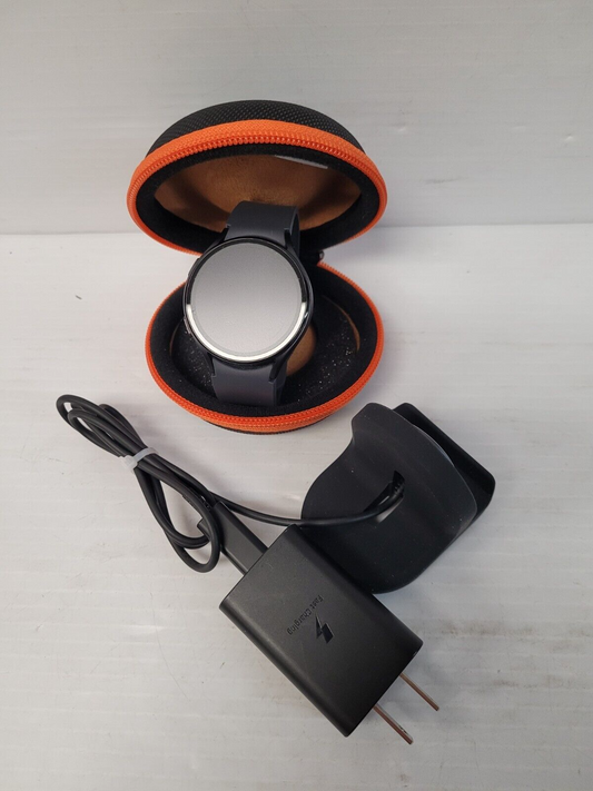 (N79069-2) Samsung SM R915F Smartwatch