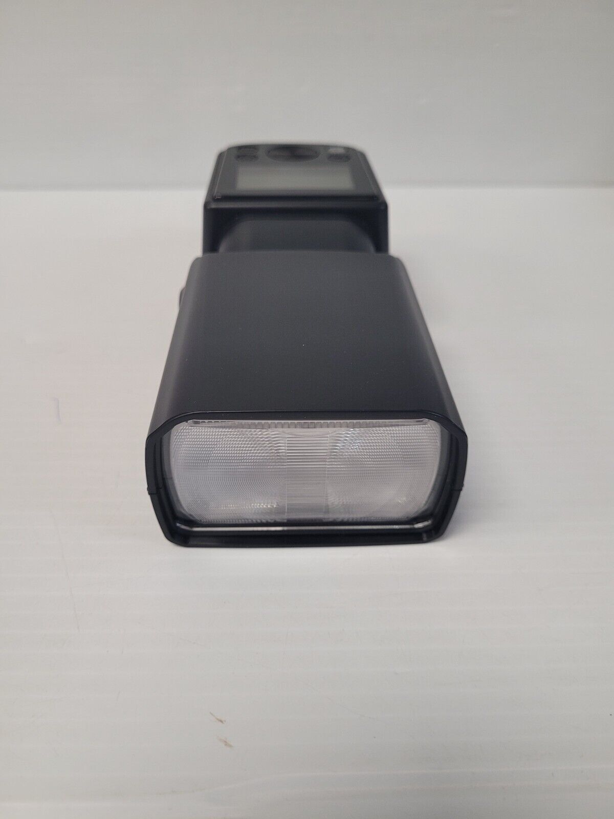 (N78250-9) Flash automatique Neewer NW635 TTL Speedlite GN58 avec étui