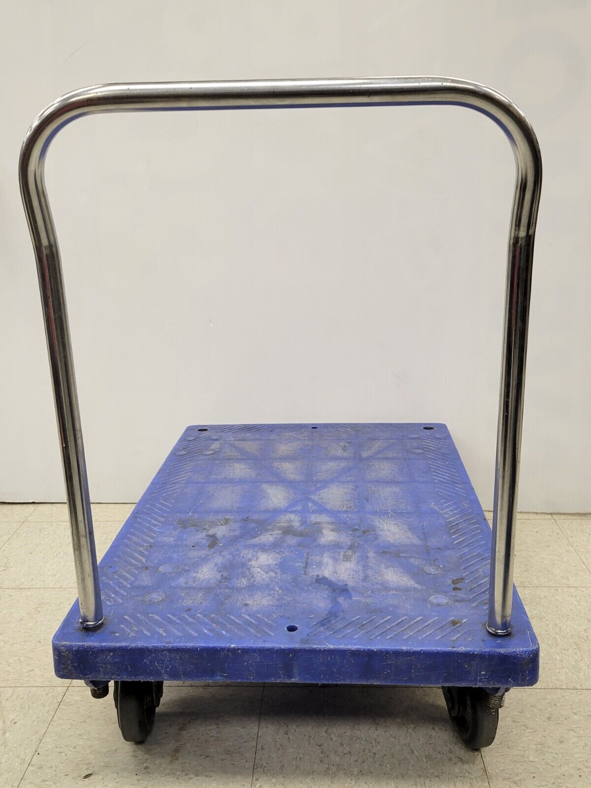 (54027-2) No Name Cart