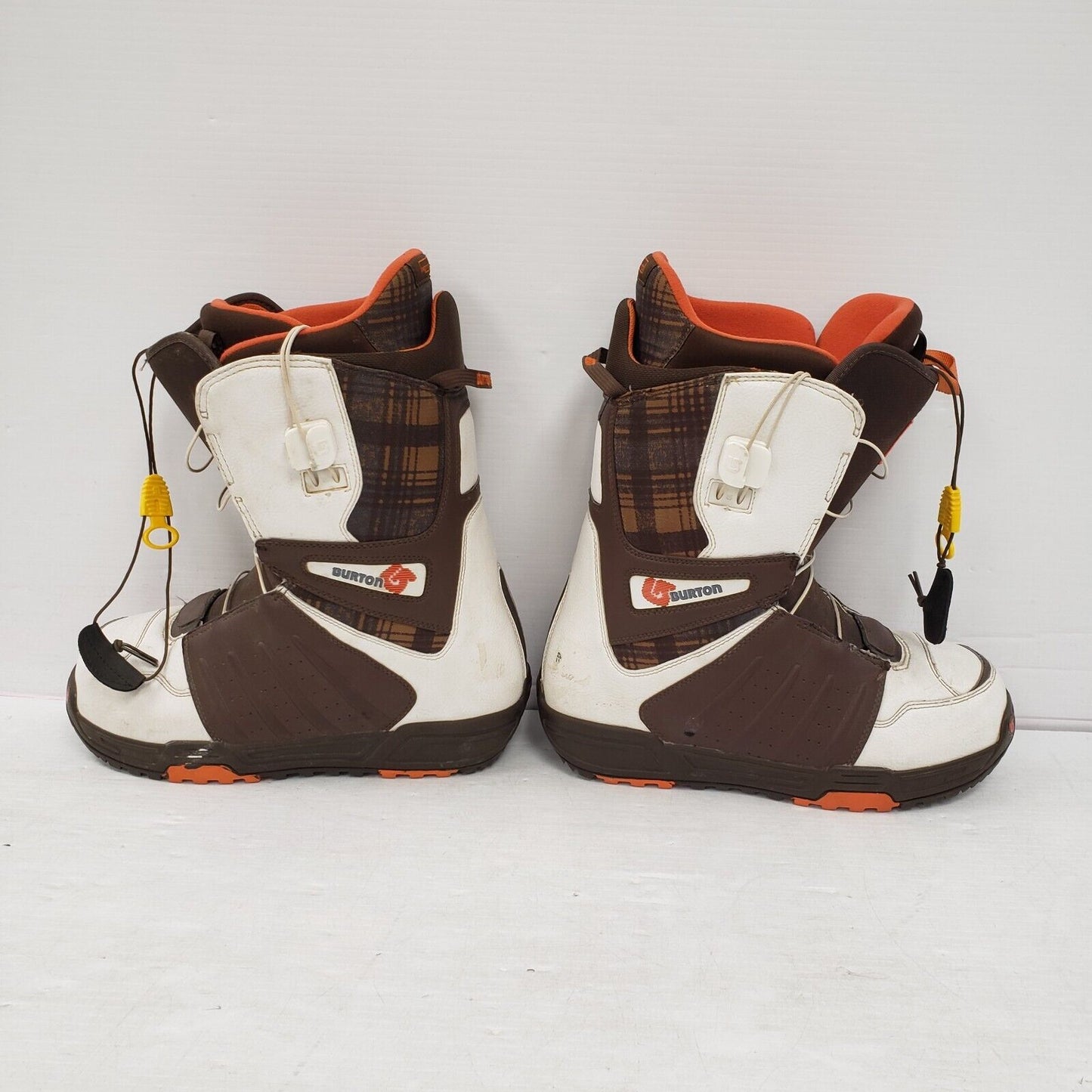 (I-8353) Burton Motto Snowboarding Boots - Size 10